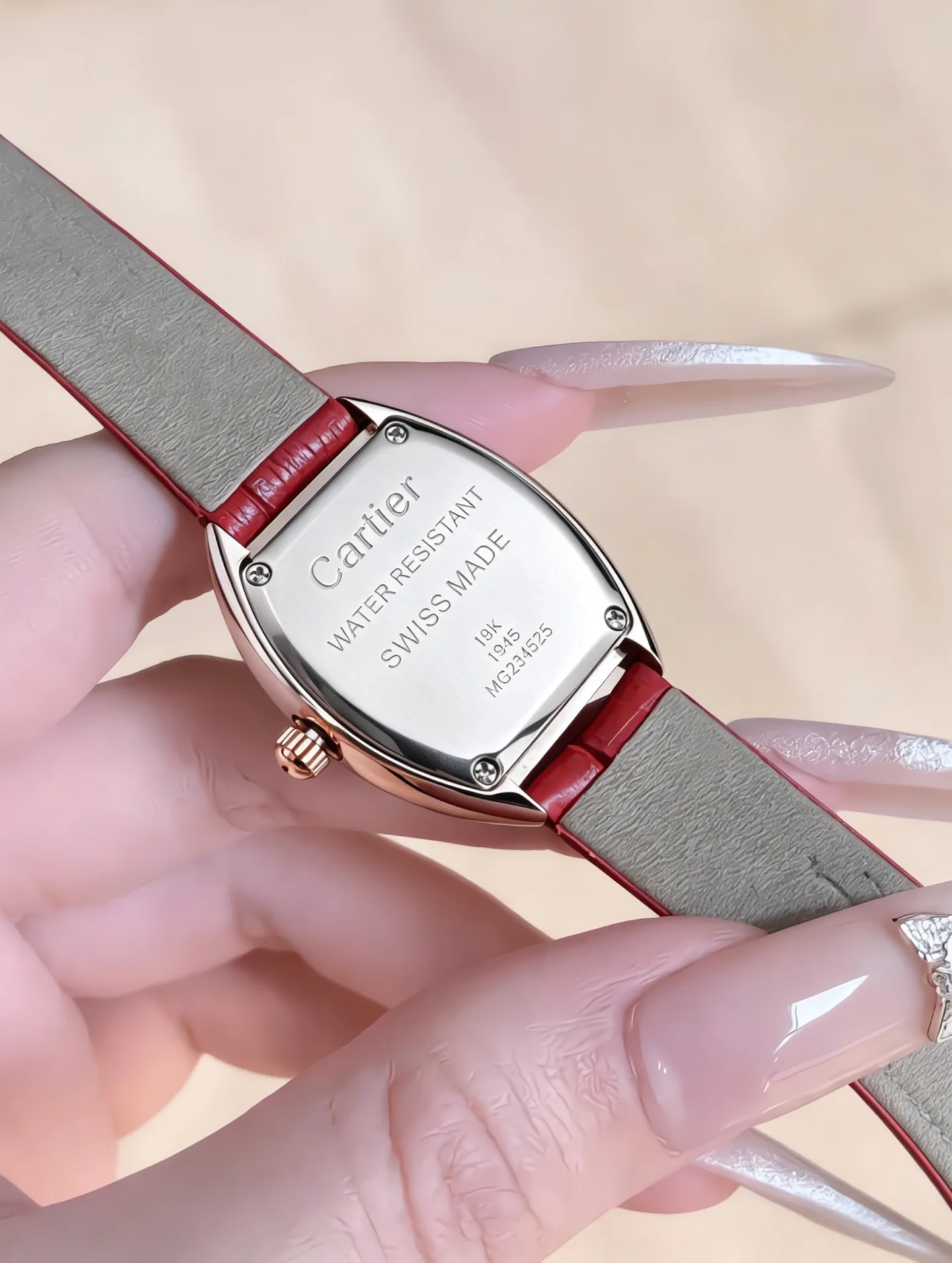Women's Watches CARTIER 17043356