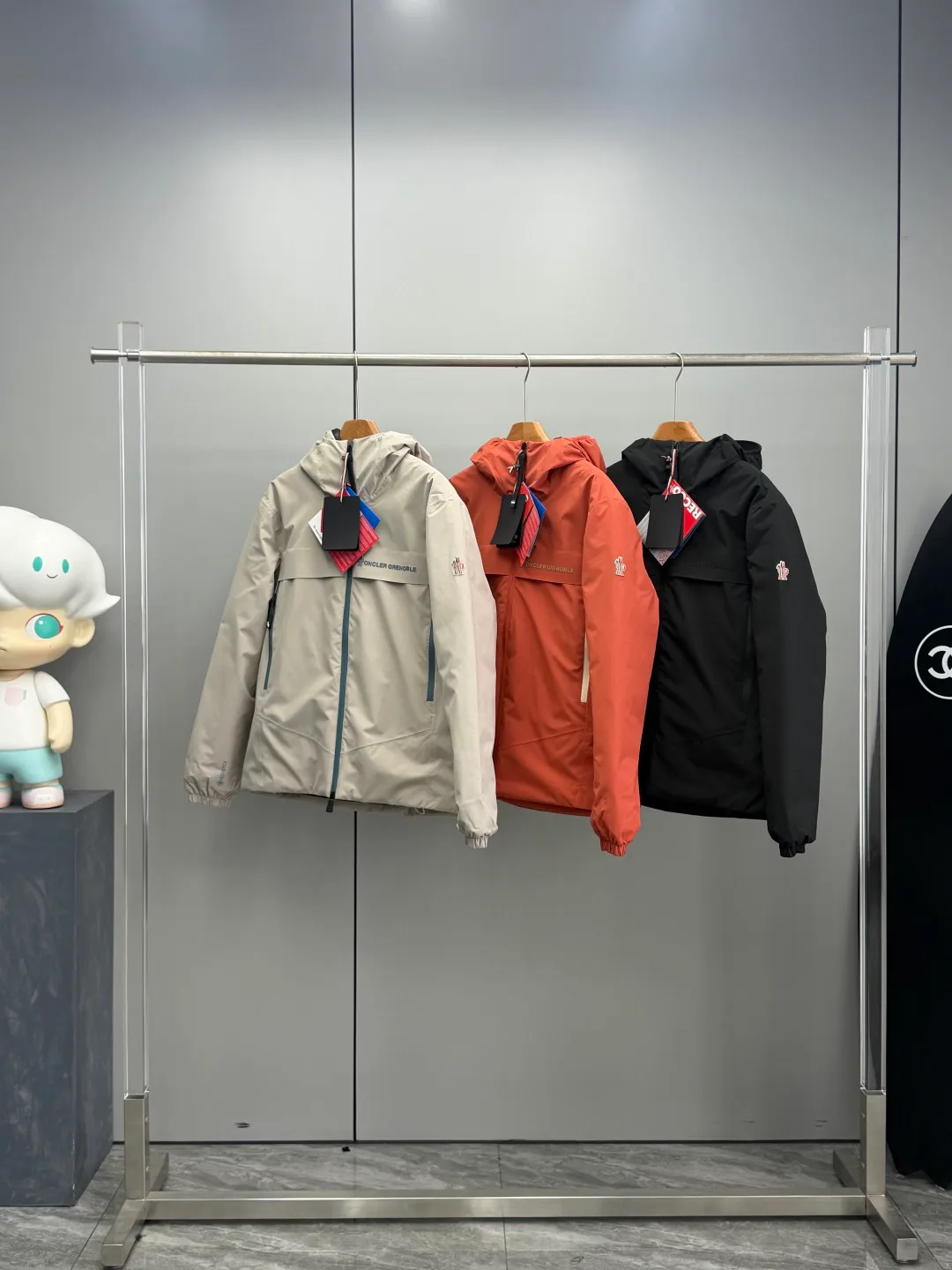 Men's Jackets And Down Jackets MONCLER 17967020
