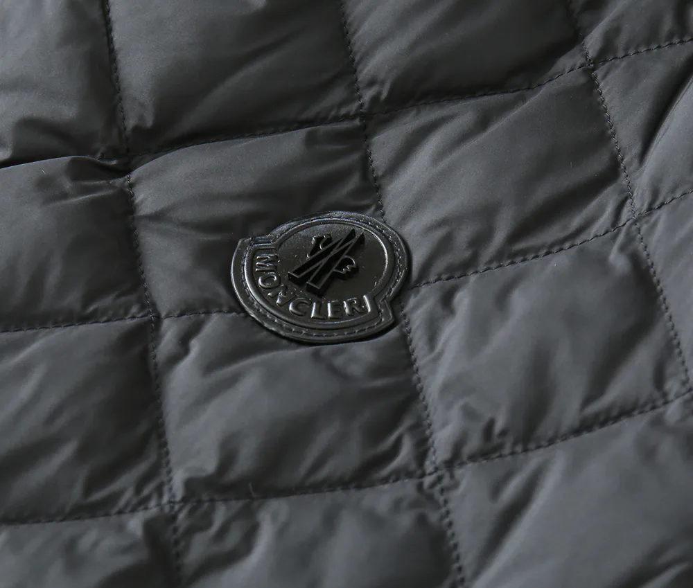 Women's Vests MONCLER 18188872