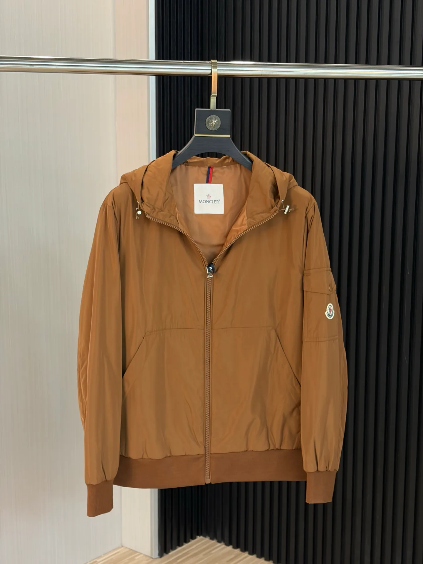 Men's Jackets And Down Jackets MONCLER 18218450