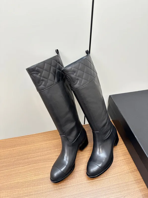 Women's Boots CHANEL 18198241