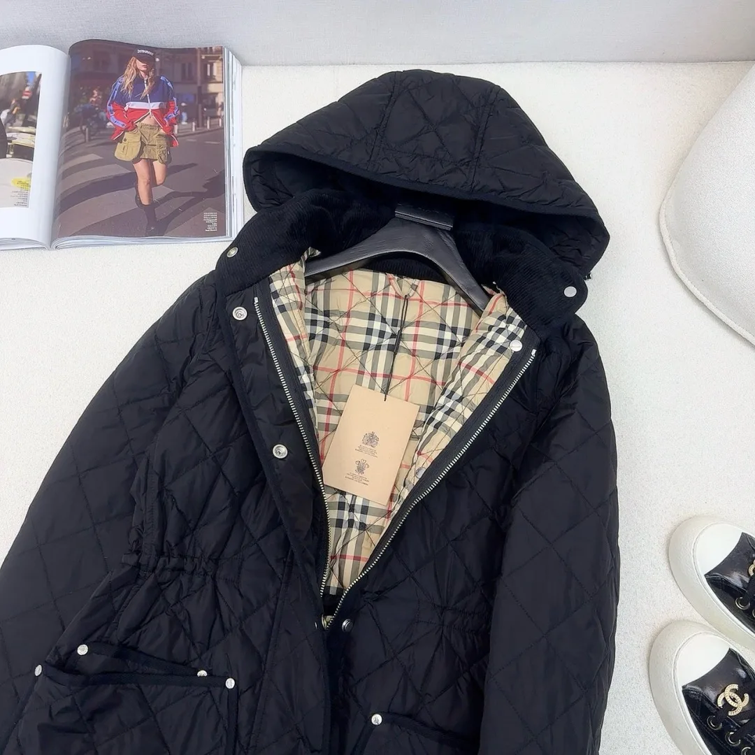 Women's Jackets And Down Jackets BURBERRY 17840423