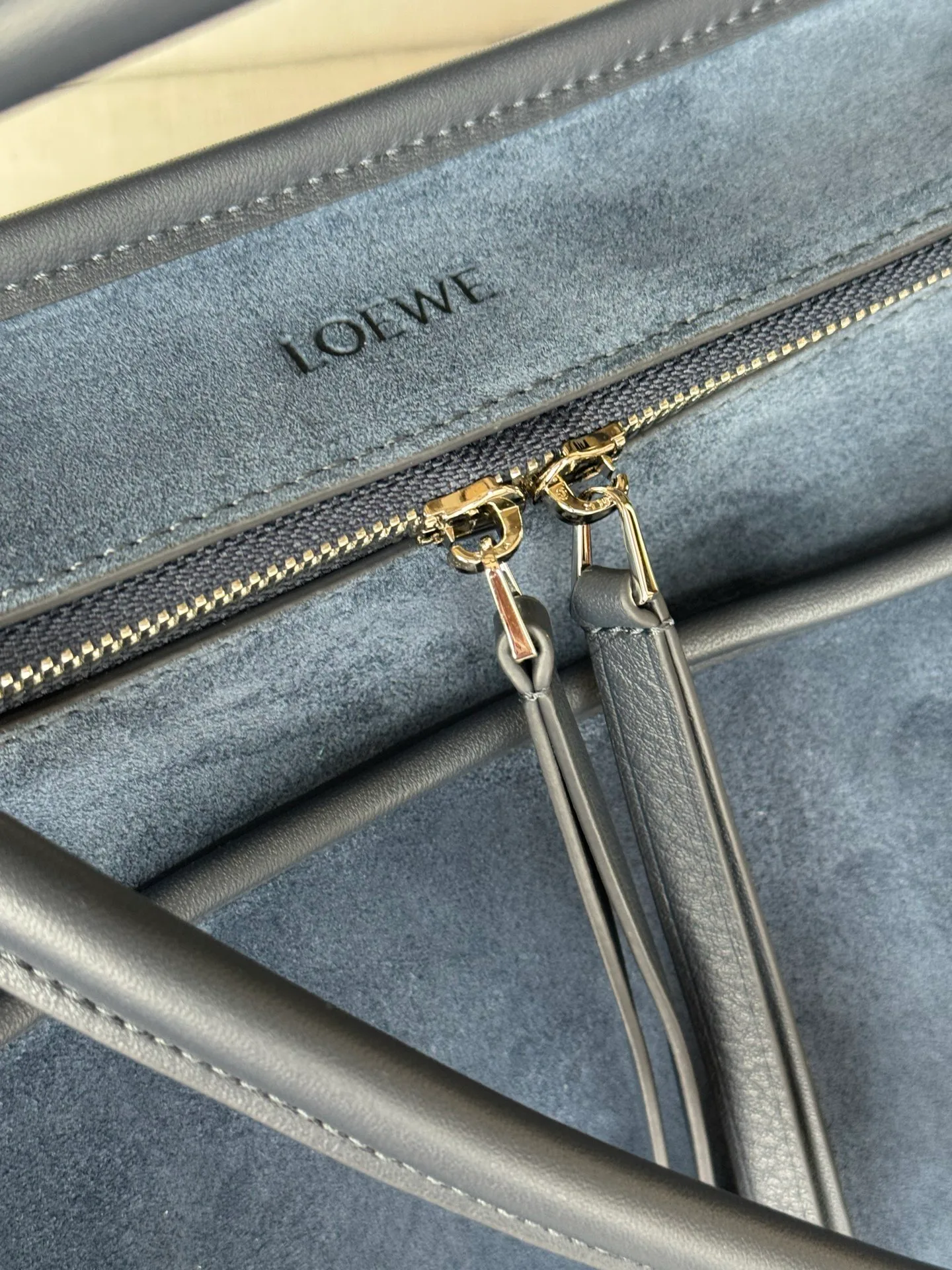 Women's Classic Handbags LOEWE 18482786
