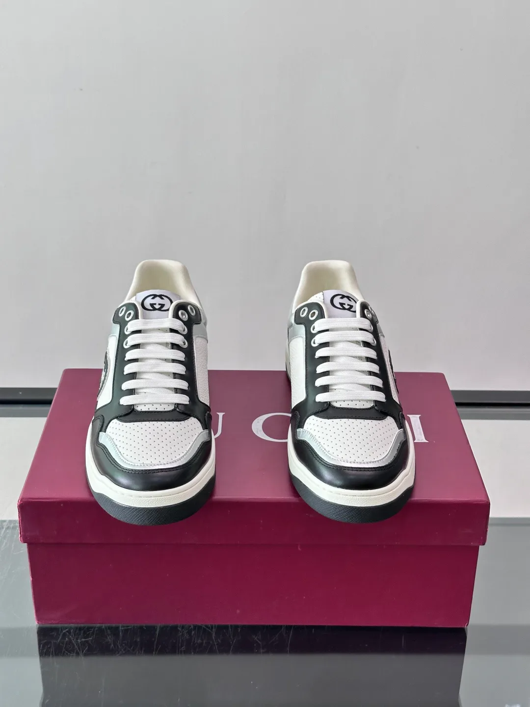 Men's Sneakers GUCCI 18102705