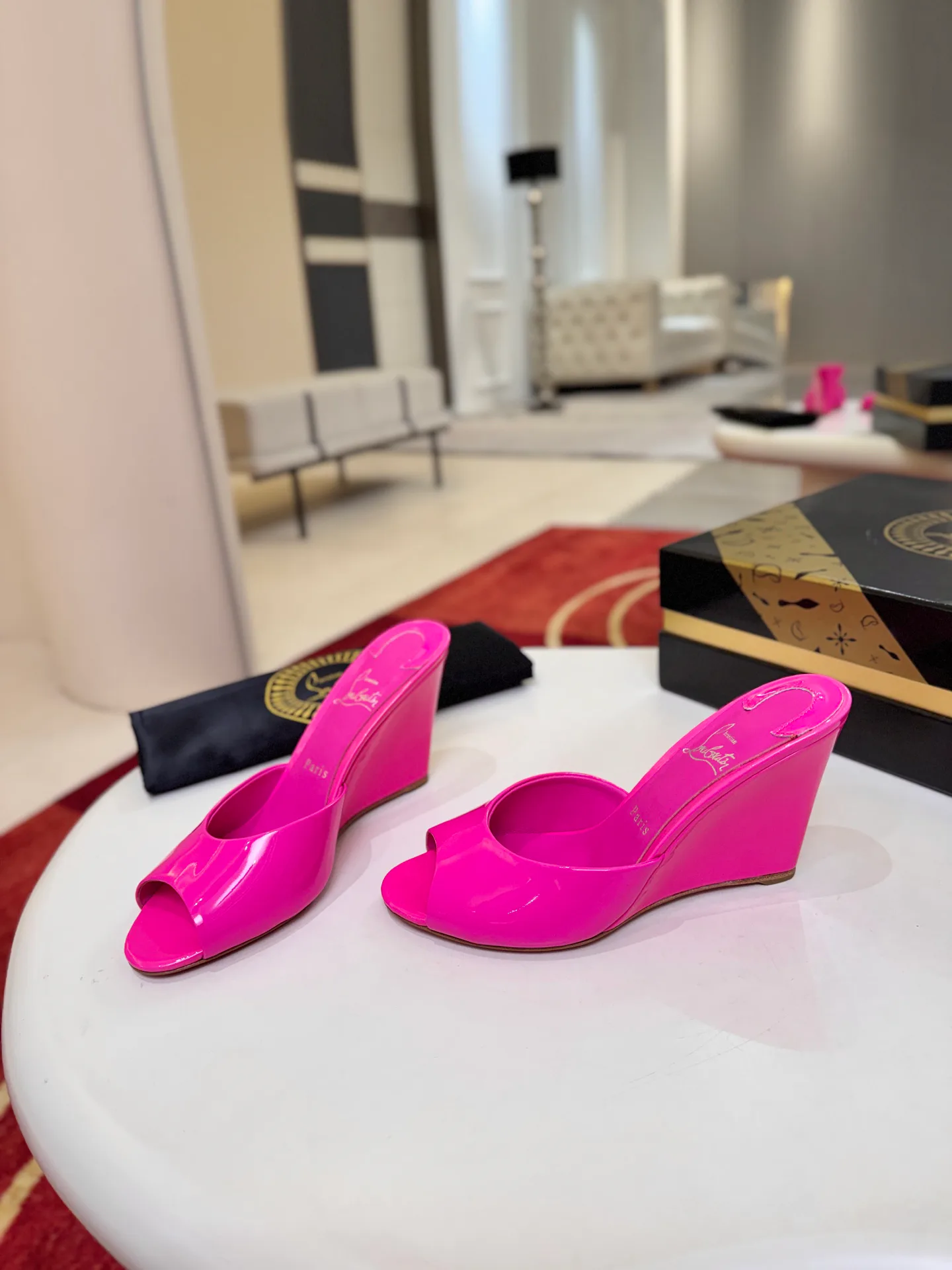 Women's Open-Toe Sandals CHRISTIAN LOUBOUTIN 18500930