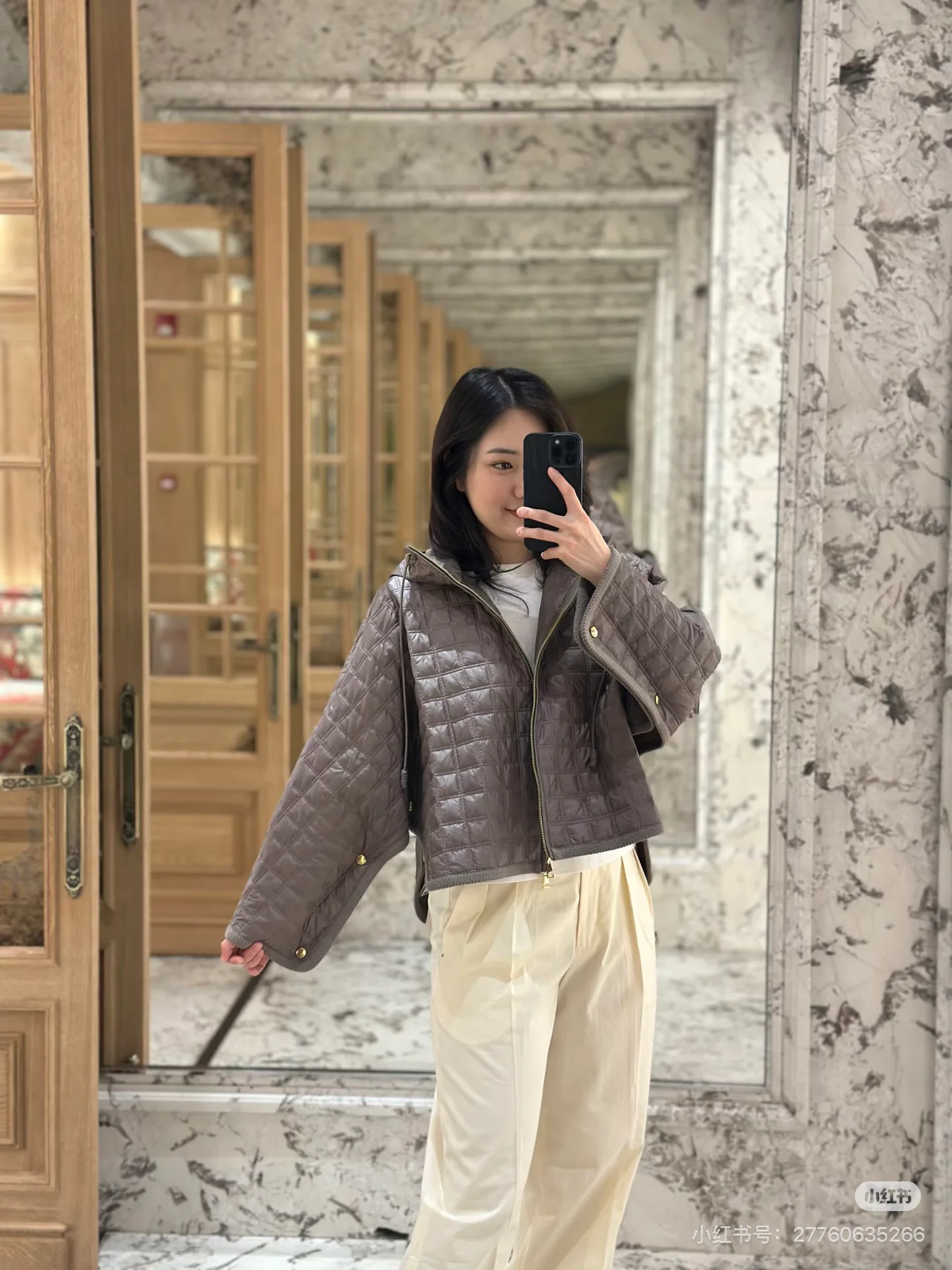 Women's Jackets And Down Jackets MONCLER 18044529