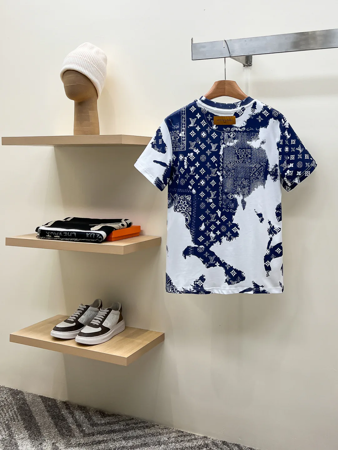 Men's T-Shirts LOUIS VUITTON 18499491
