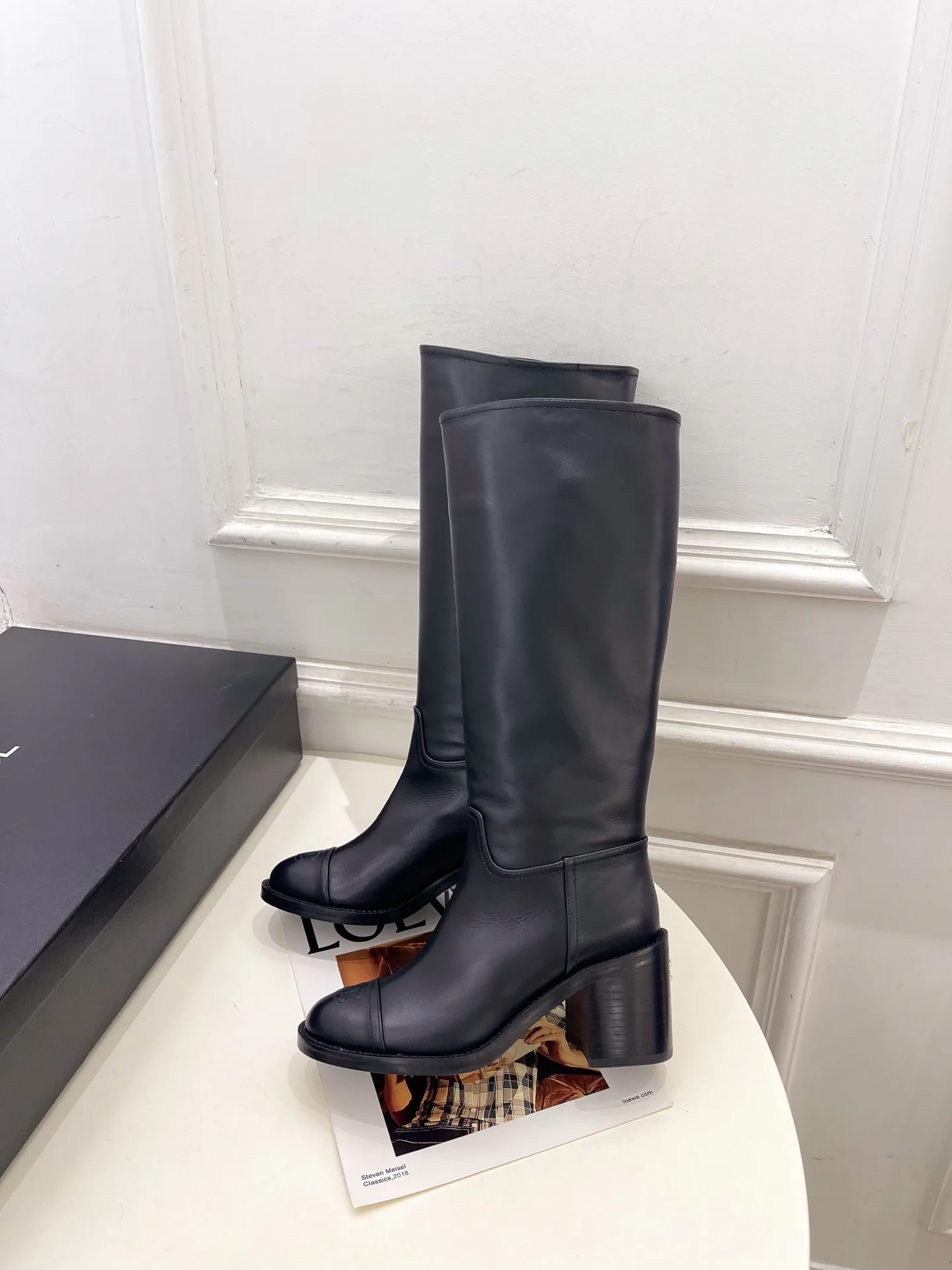 Women's Boots CHANEL 18143107