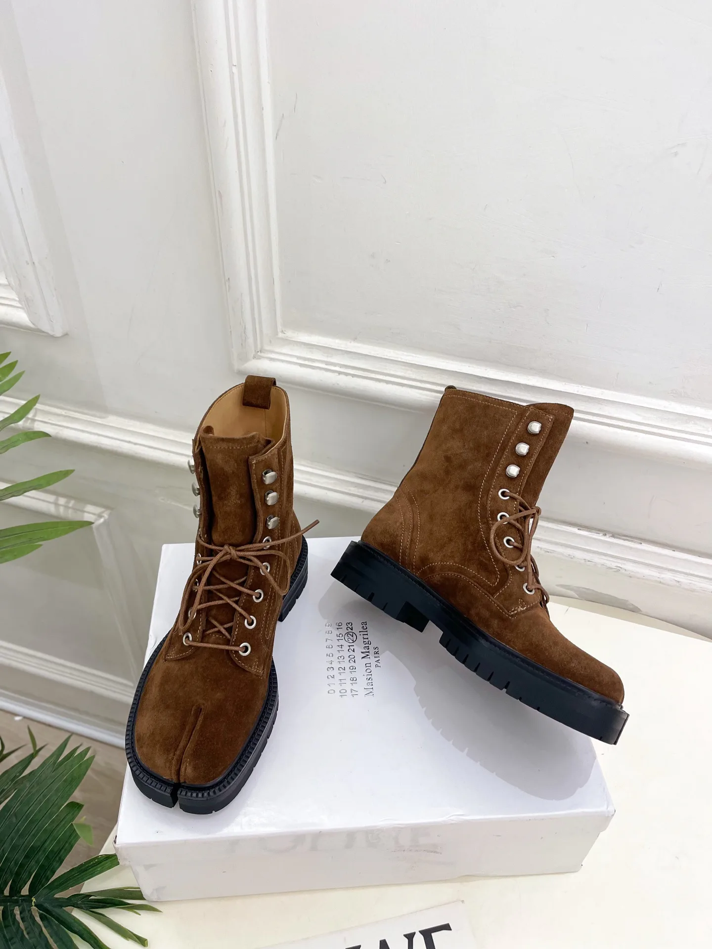 Women's Ankle Boots MAISON MARGIELA 18143108