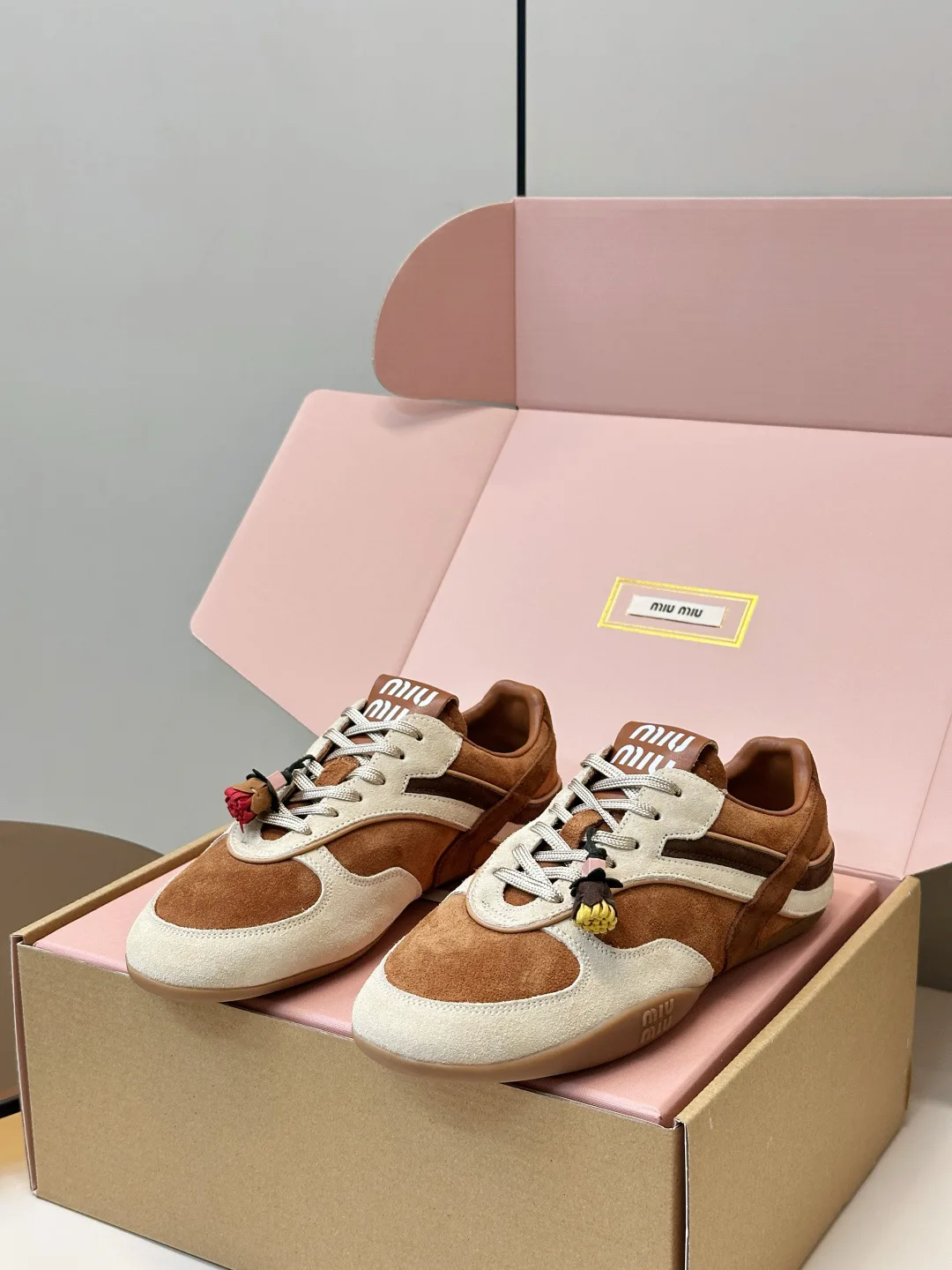Women's Sneakers MIU MIU 18164554