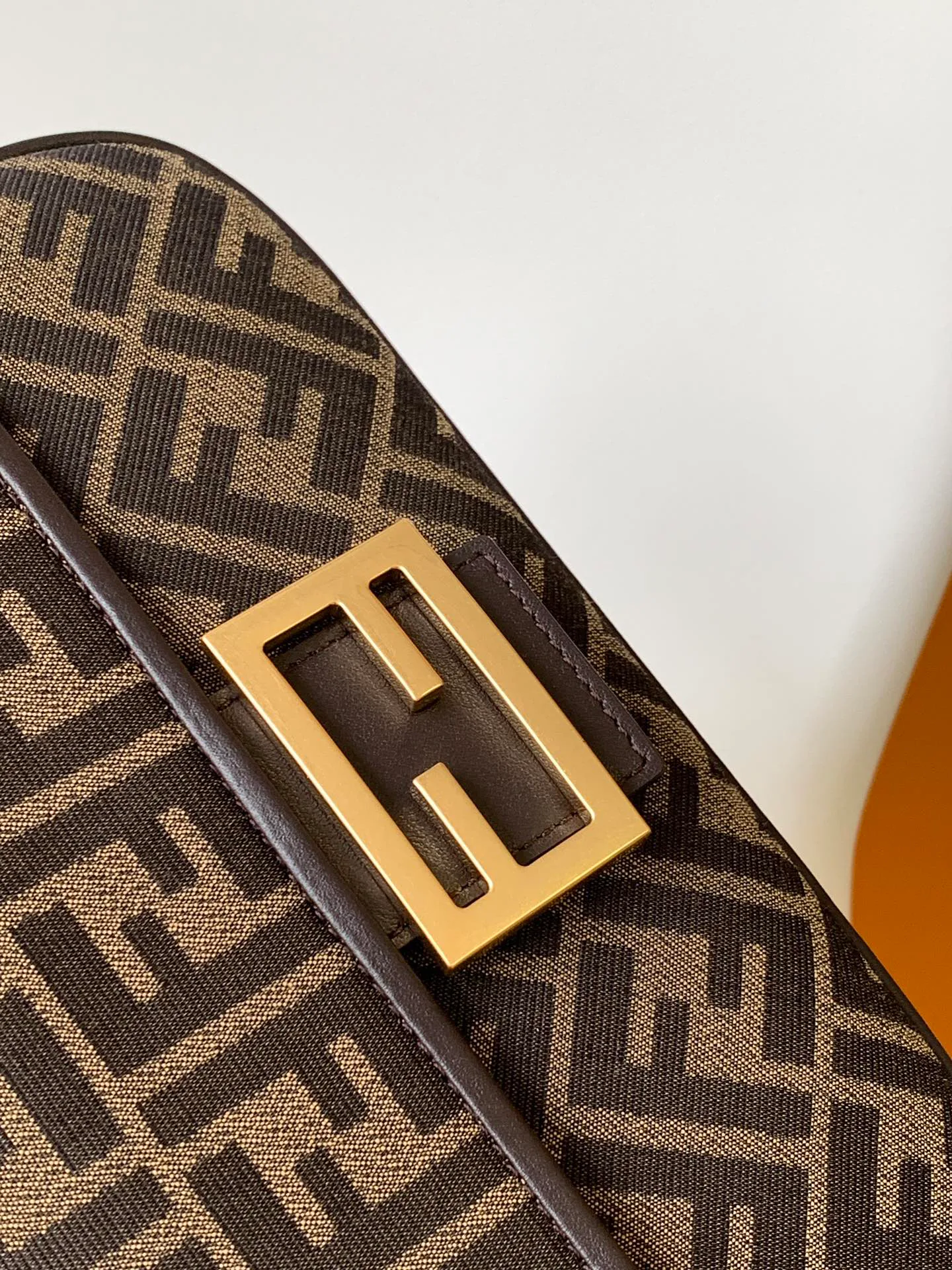 Women's Classic Handbags FENDI 17880623