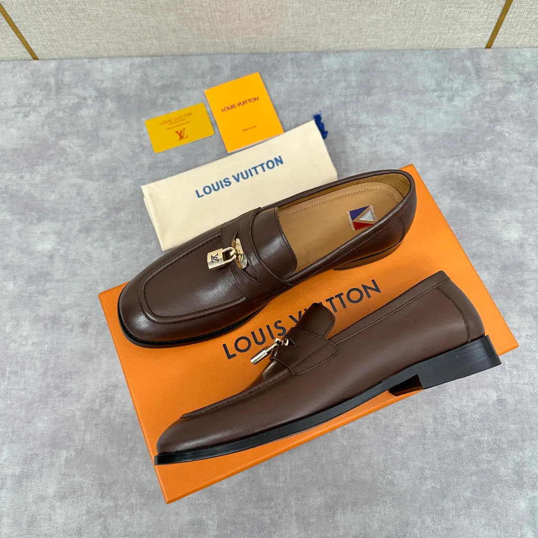 Men's Loafers And Dress Shoes LOUIS VUITTON 18194003