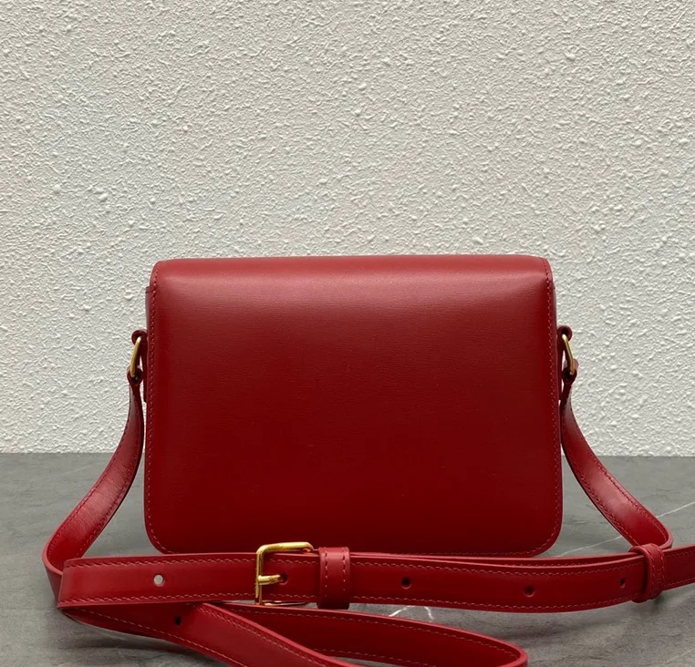 Women's Classic Handbags CELINE 18141588