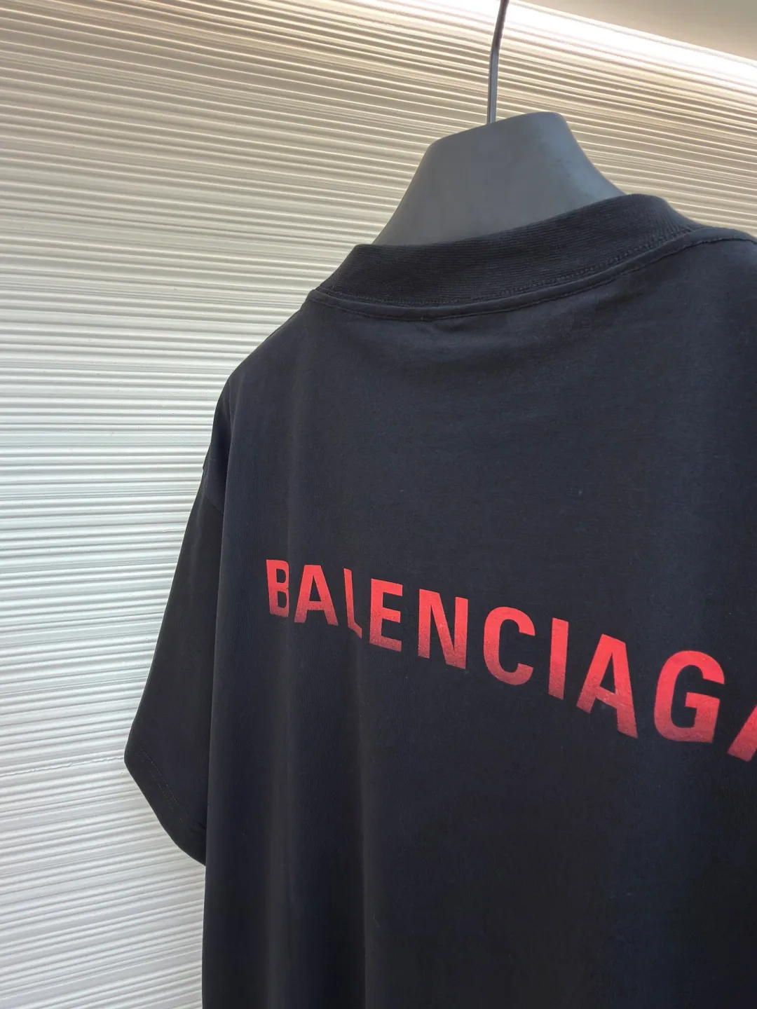 Men's T-Shirts BALENCIAGA 18309043