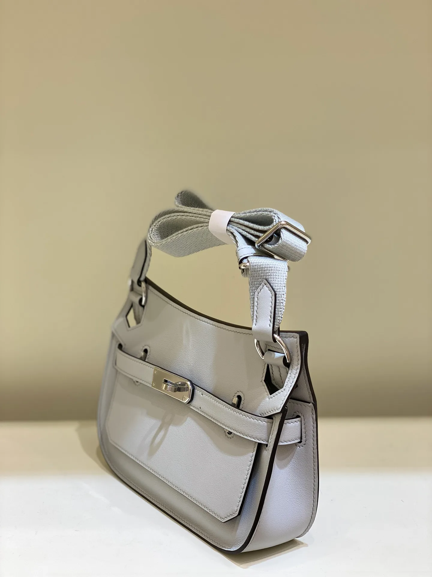 Women's Classic Handbags HERMES 18076602