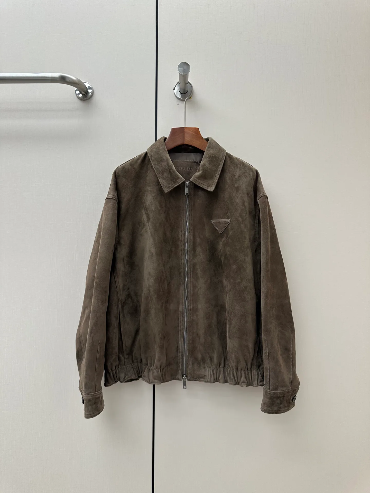 Women's Leather Jackets And Sheepskin Coats PRADA 17833057