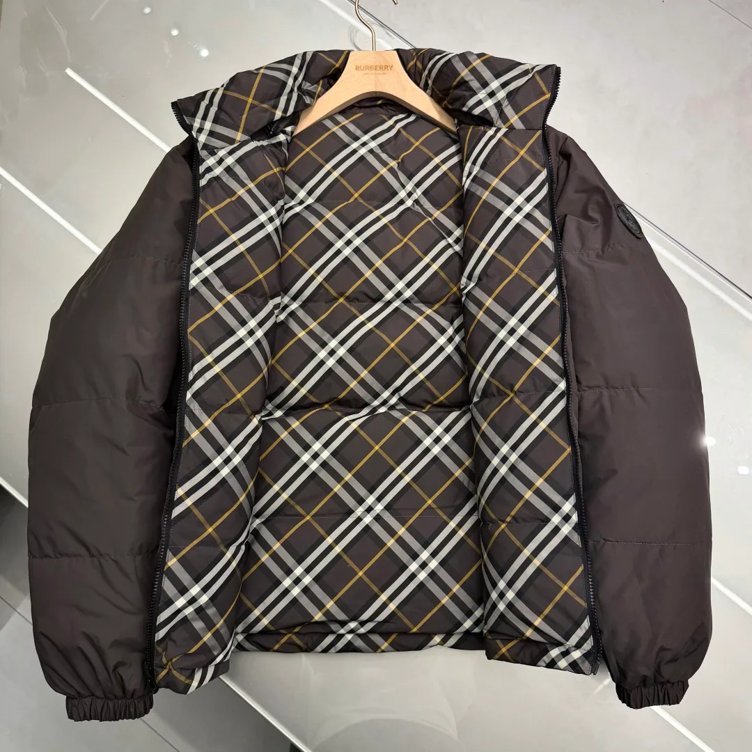 Men's Jackets And Down Jackets BURBERRY 17207455