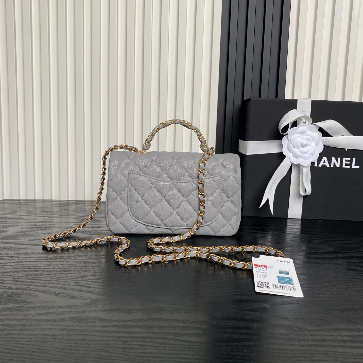 Women's Classic Handbags CHANEL 17364565