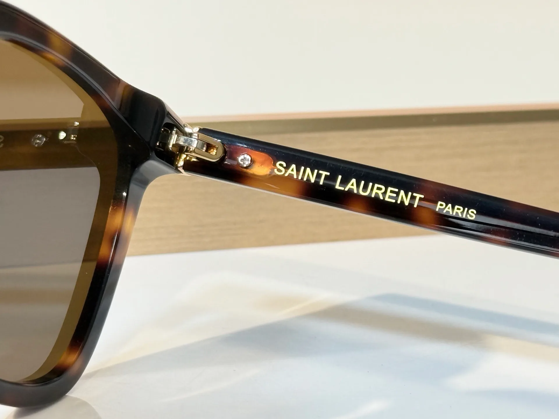 Glasses SAINT LAURENT 18453230
