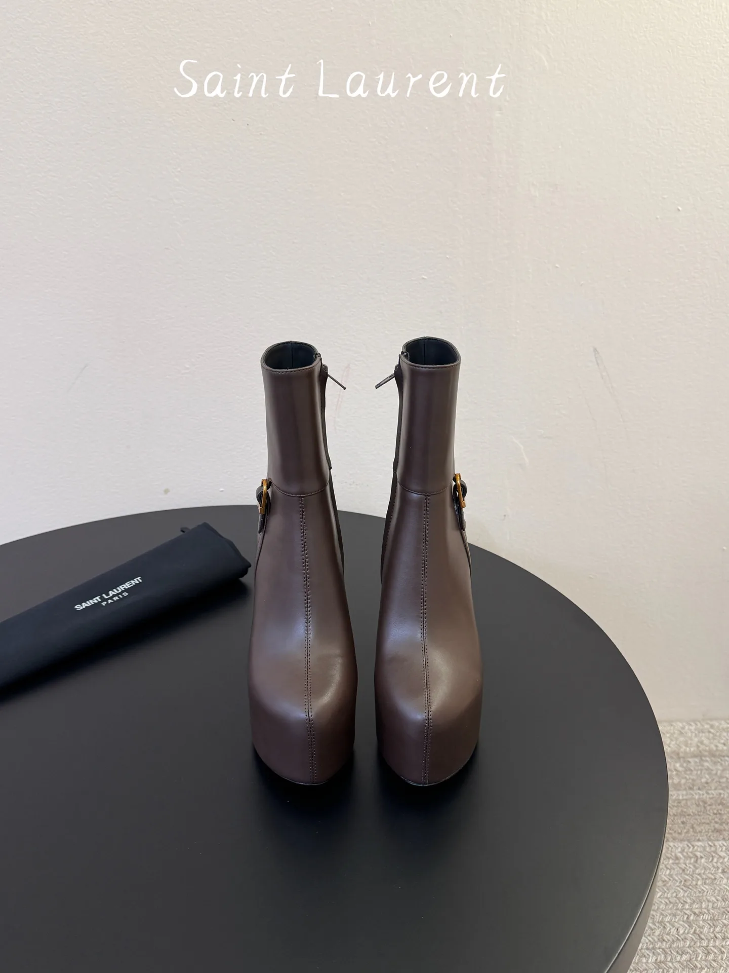 Women's Booties SAINT LAURENT 18241681