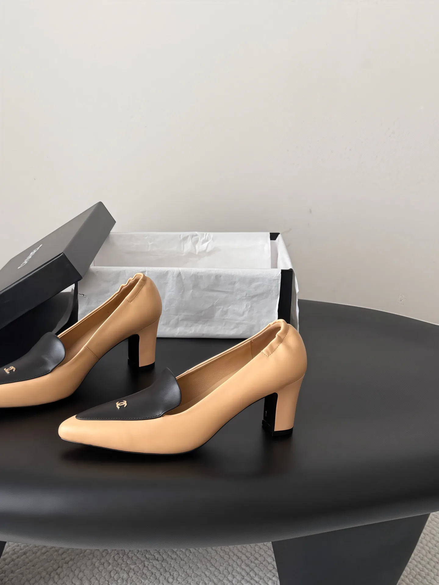 Women's Heels CHANEL 18053692