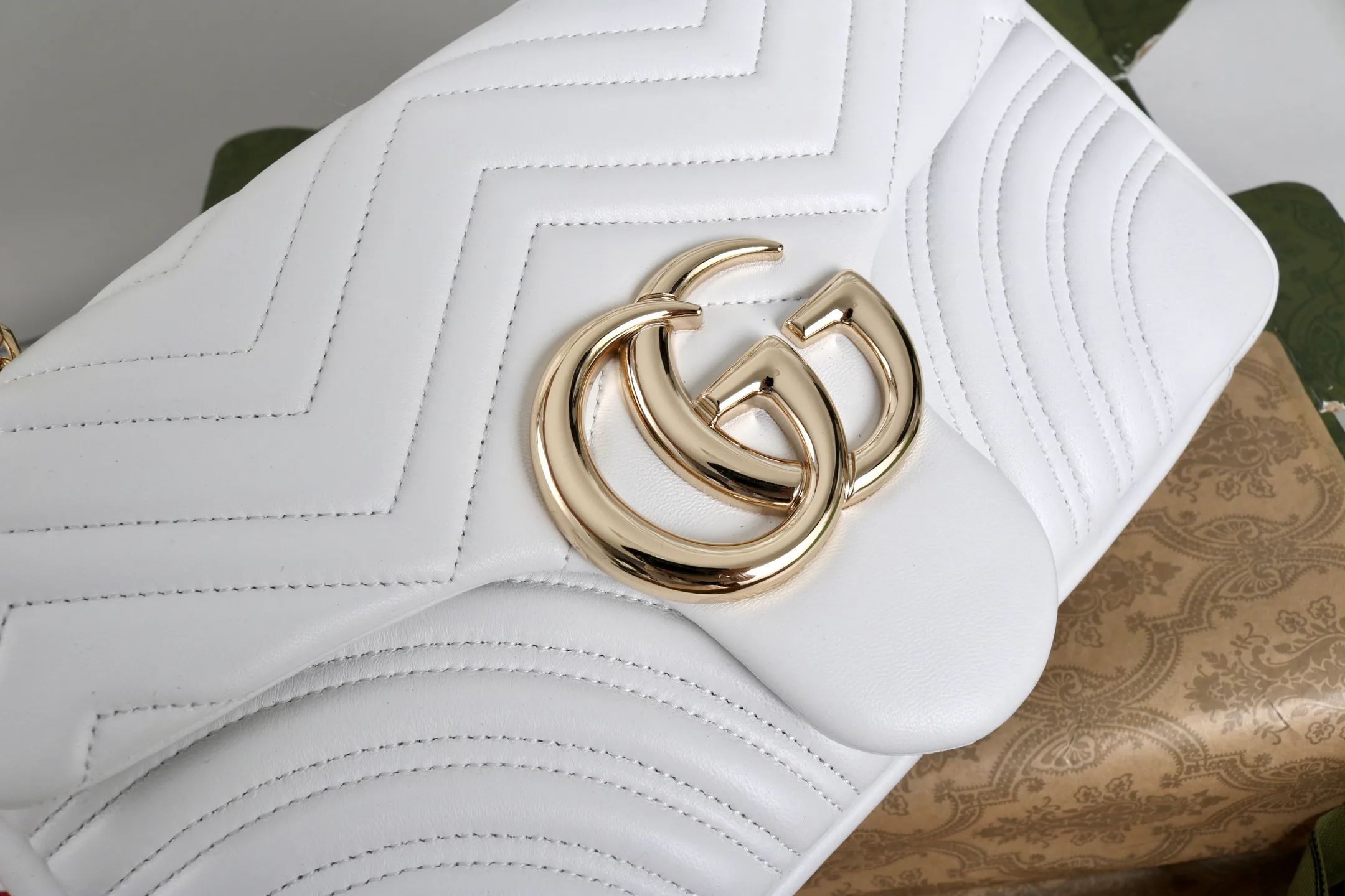Women's Classic Handbags GUCCI 18223240