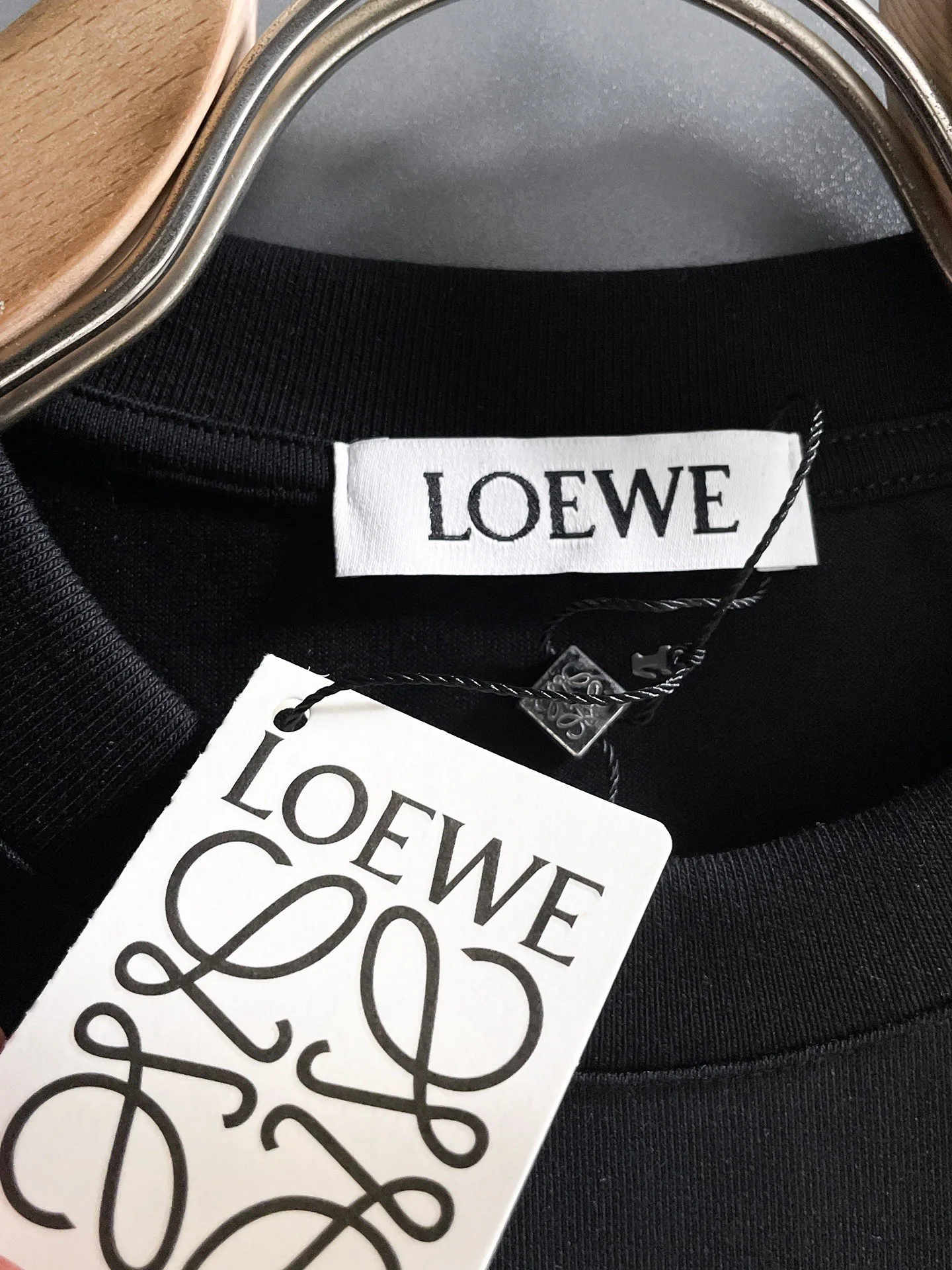 Women's T-Shirts LOEWE 16927199
