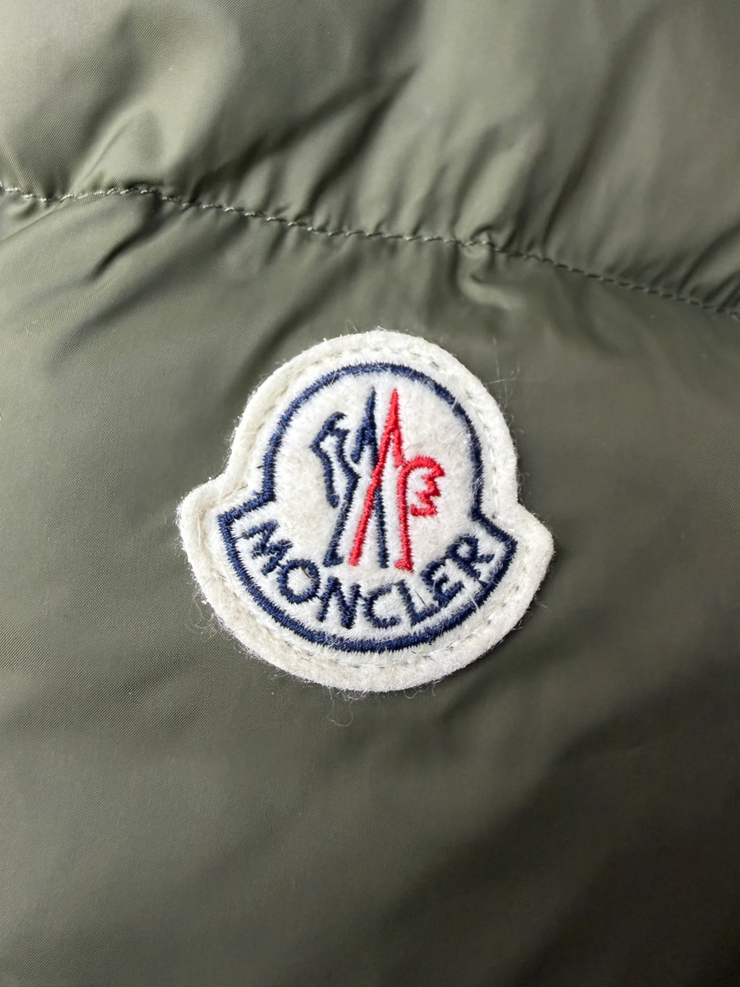 Women's Jackets And Down Jackets MONCLER 17801595
