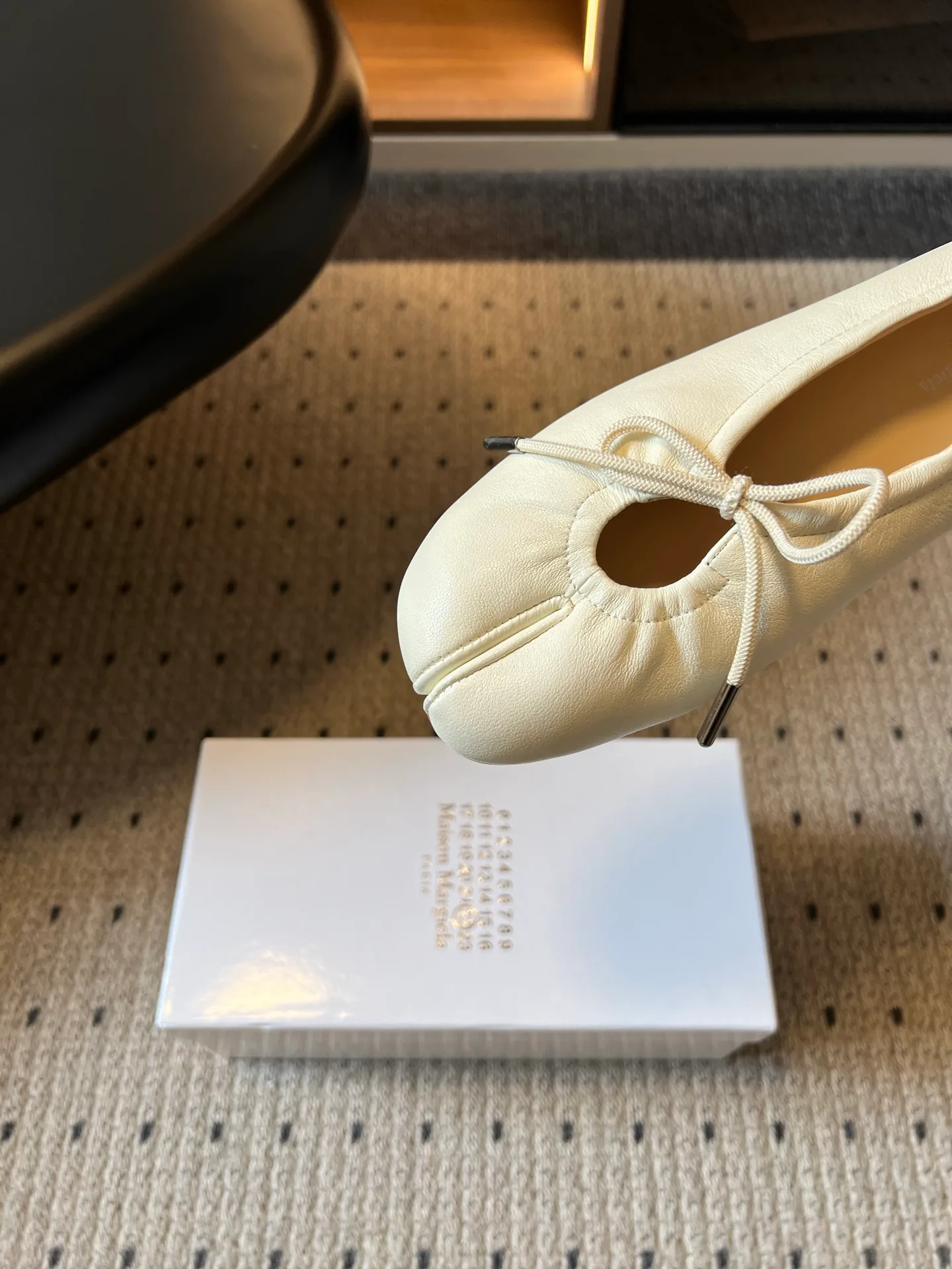 Women's Ballet Flats MAISON MARGIELA 17781125