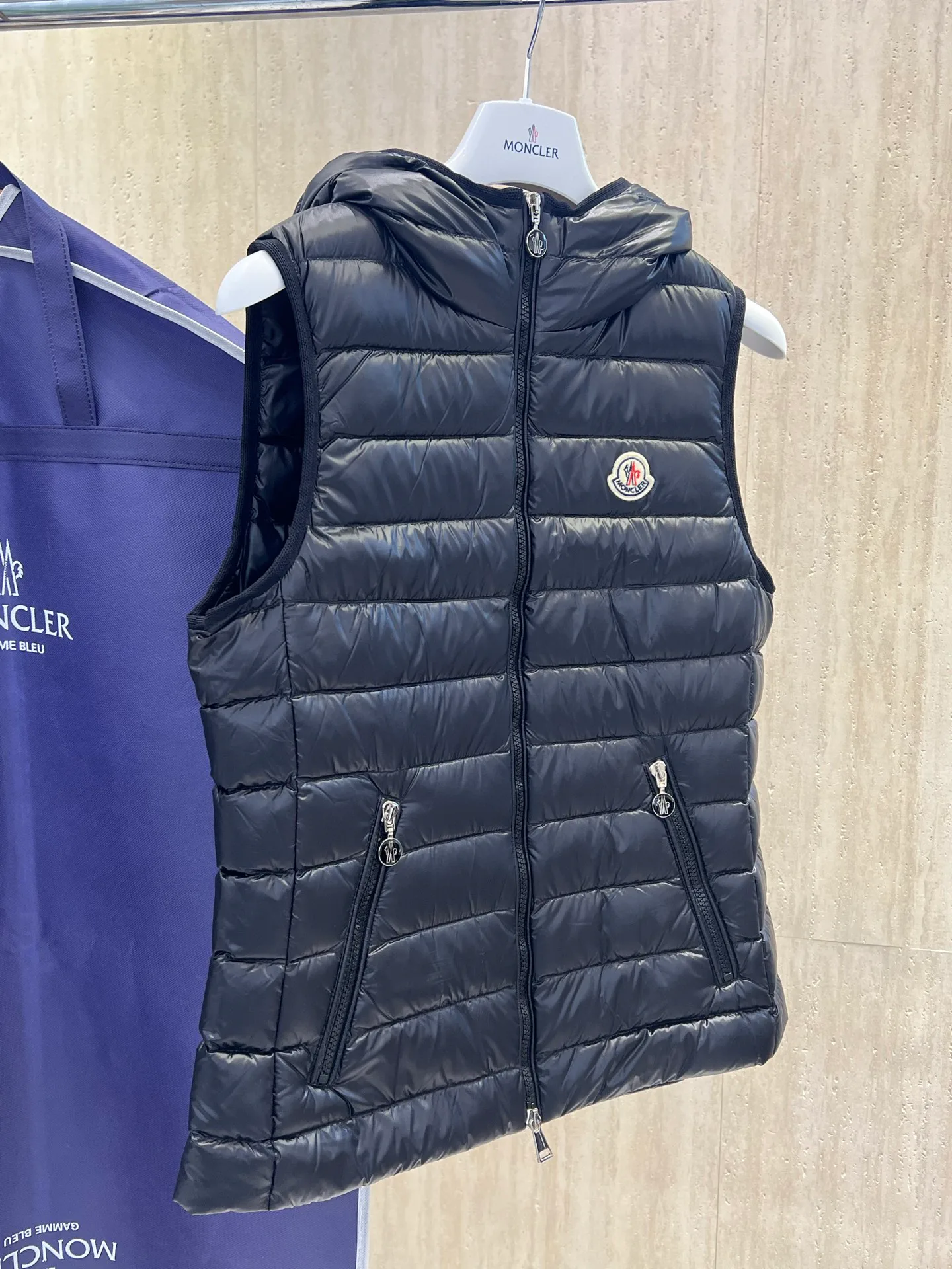 Жилеты Мужские Moncler 18634287