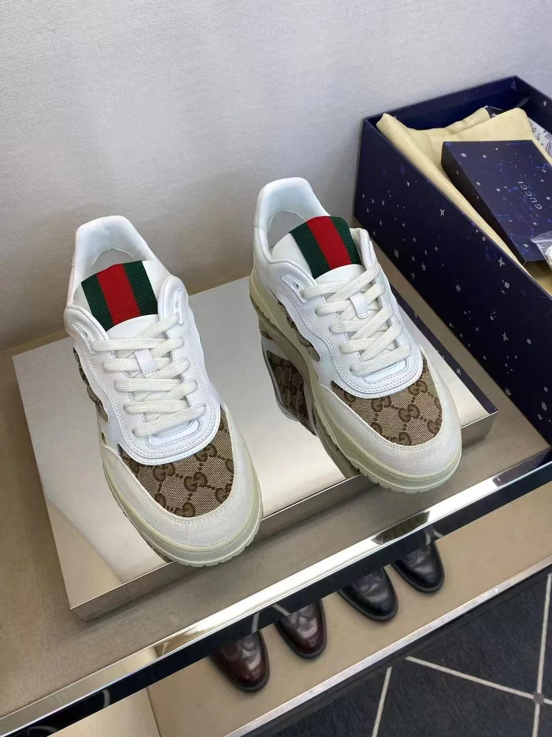 Men's Sneakers GUCCI 17955514