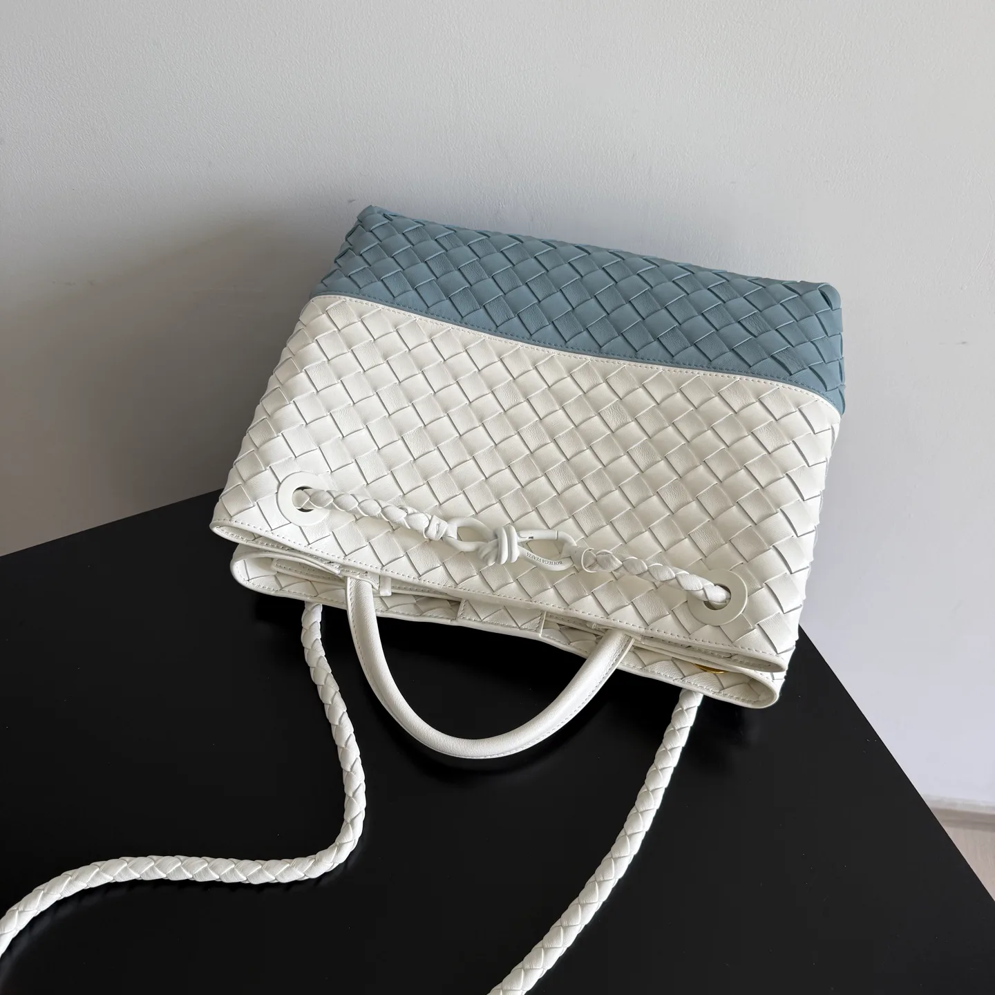 Women's Classic Handbags BOTTEGA VENETA 17934582
