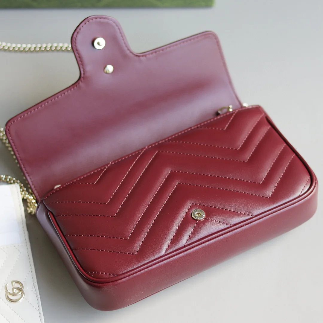 Women's Classic Handbags GUCCI 17947953