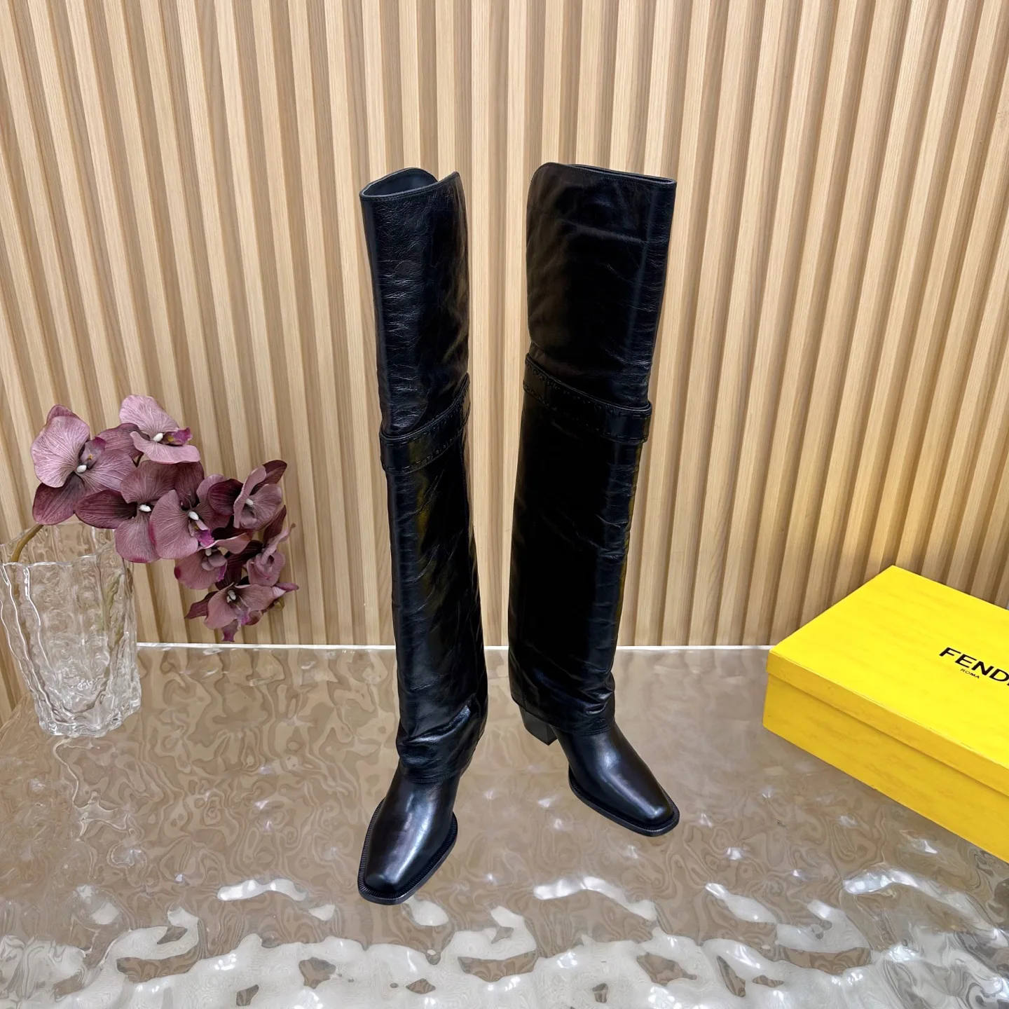 Women's Boots FENDI 18235460