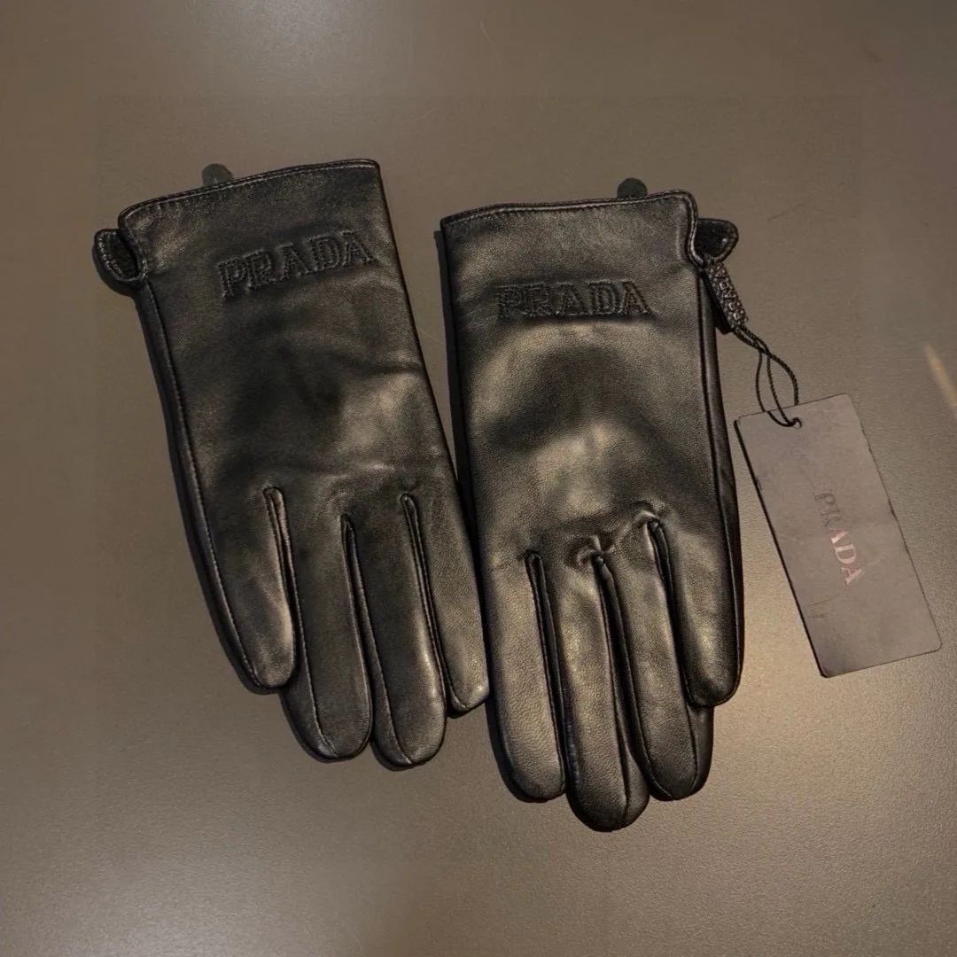 Gloves PRADA 17562517