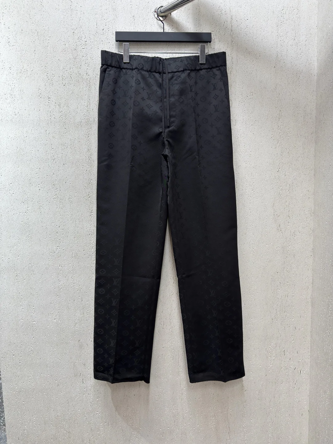 Men's Trousers LOUIS VUITTON 18313764