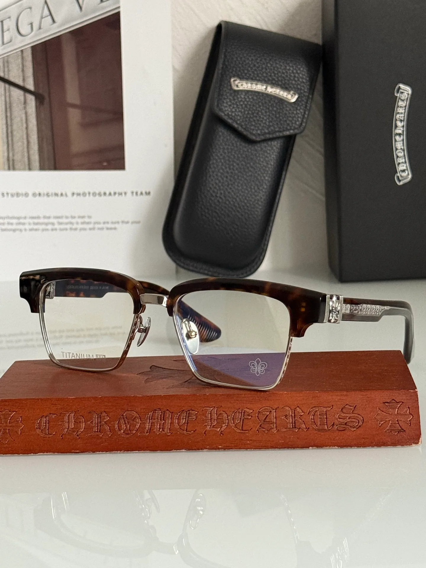 Glasses CHROME HEARTS 17565409