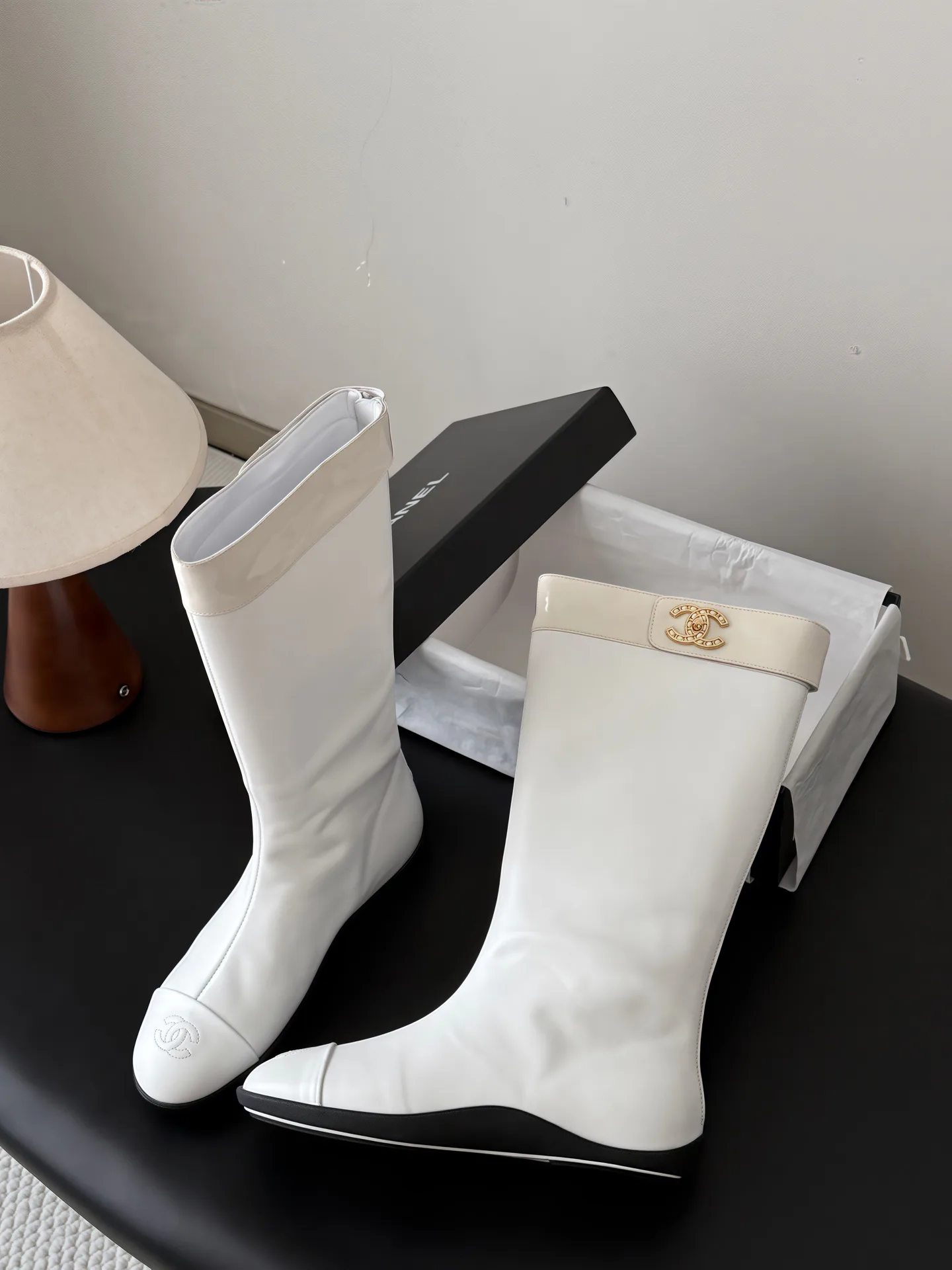 Women's Boots CHANEL 18152811