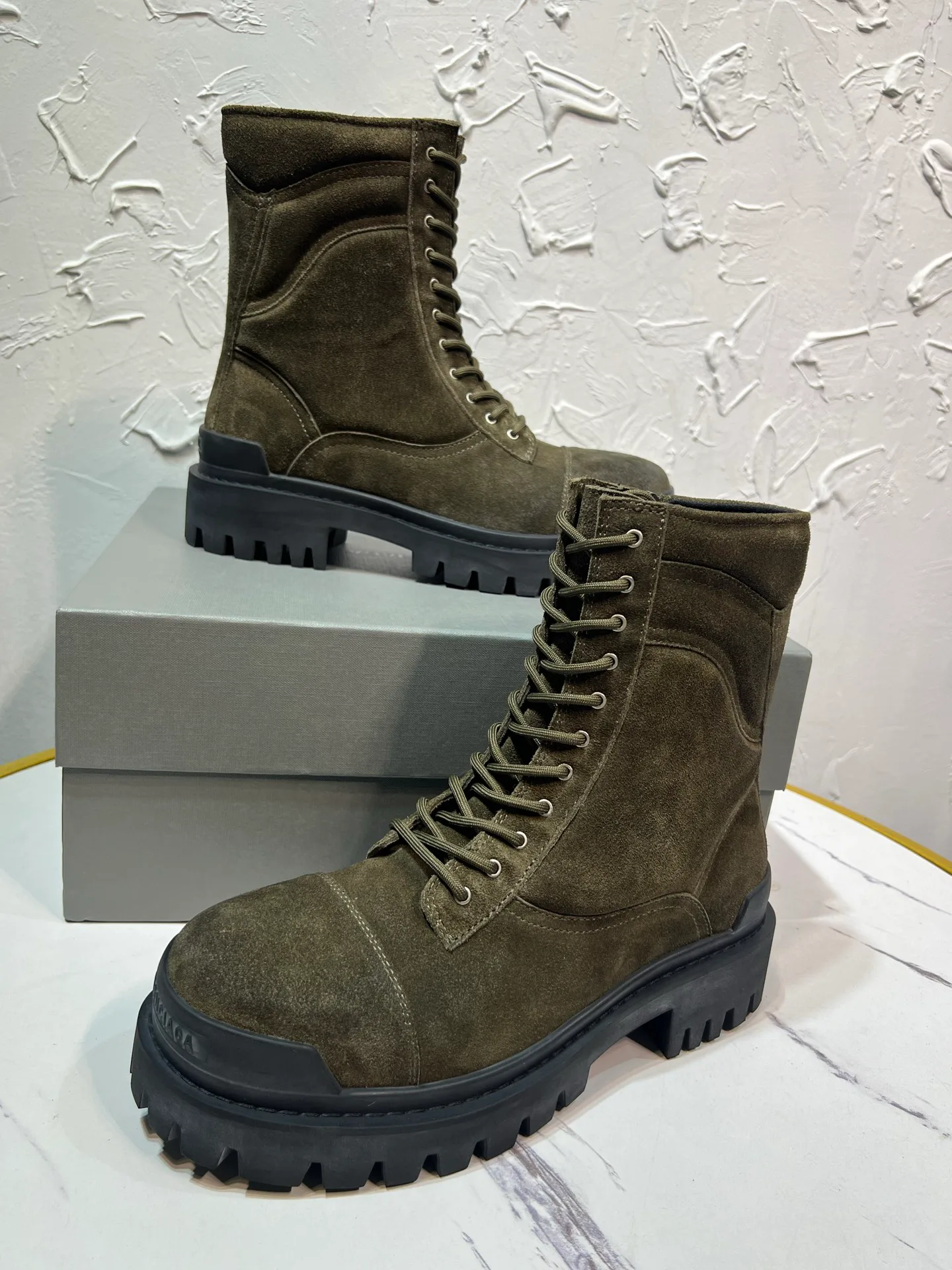 Men's Ankle Boots BALENCIAGA 17962237