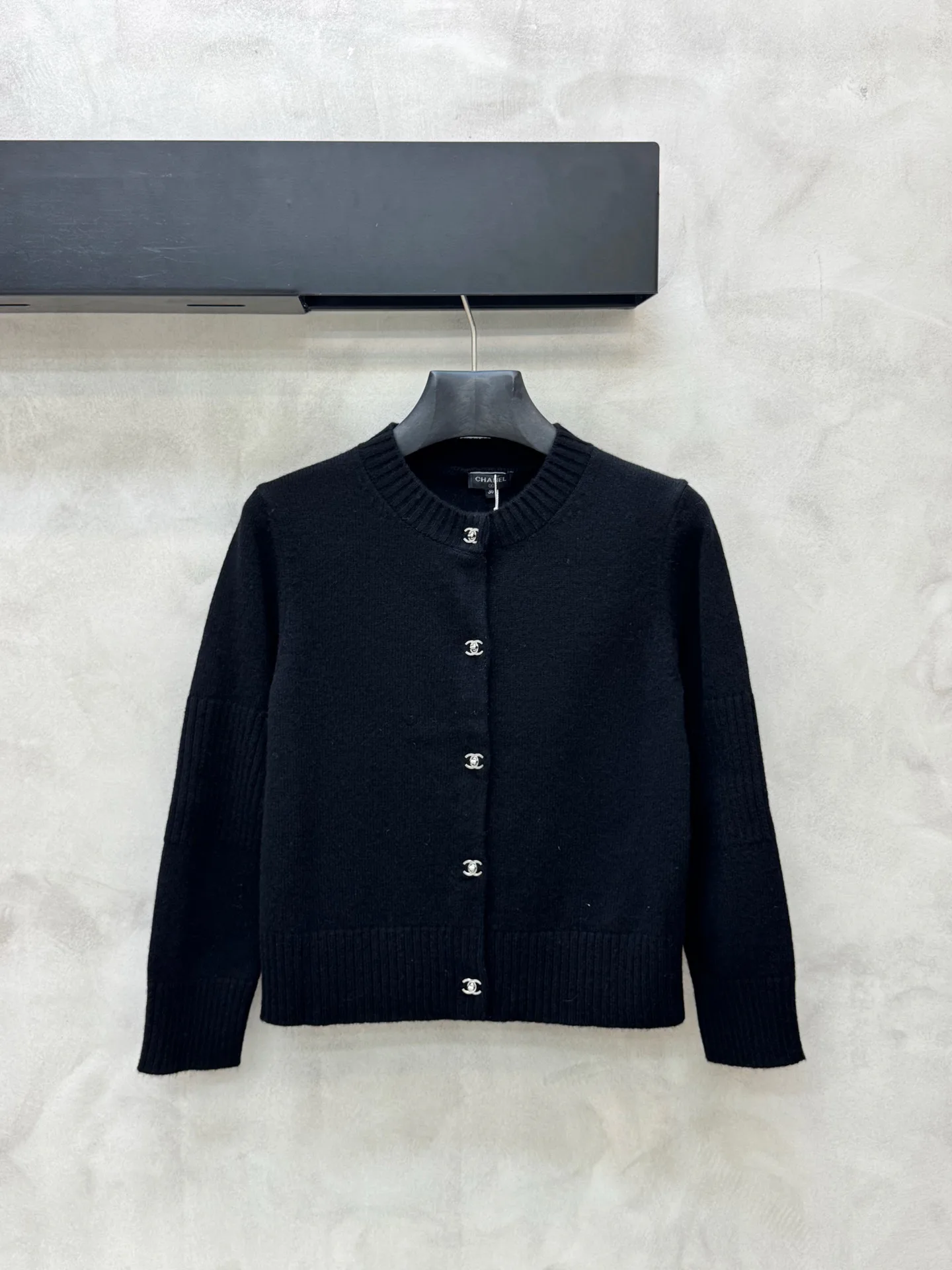 Women's Jumpers And Sweaters CHANEL 18509715