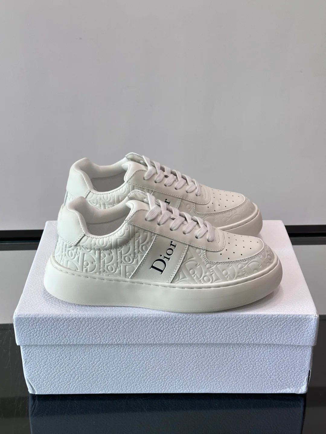 Women's Sneakers CHRISTIAN DIOR 18102629