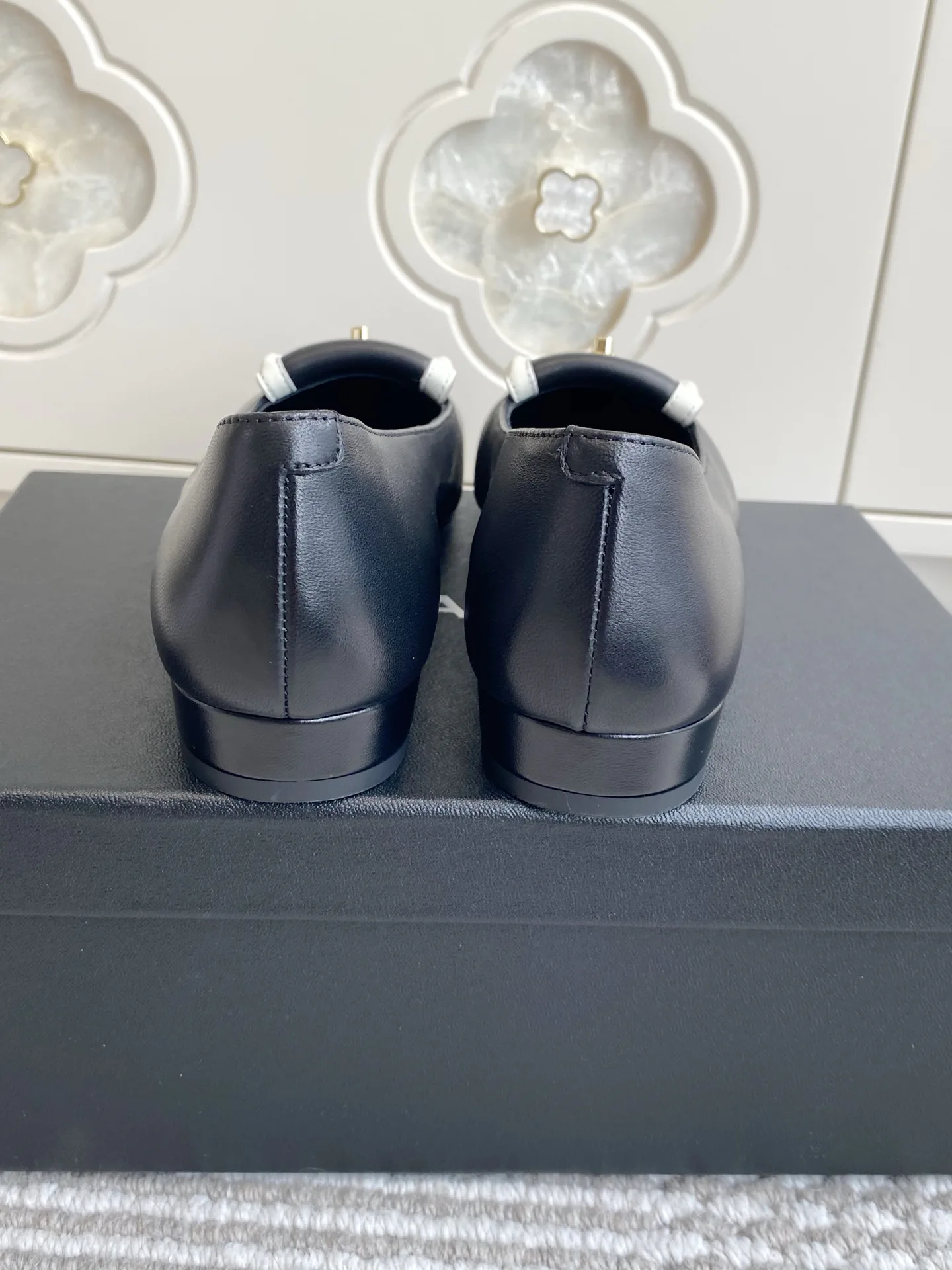 Women's Ballet Flats CHANEL 16932211