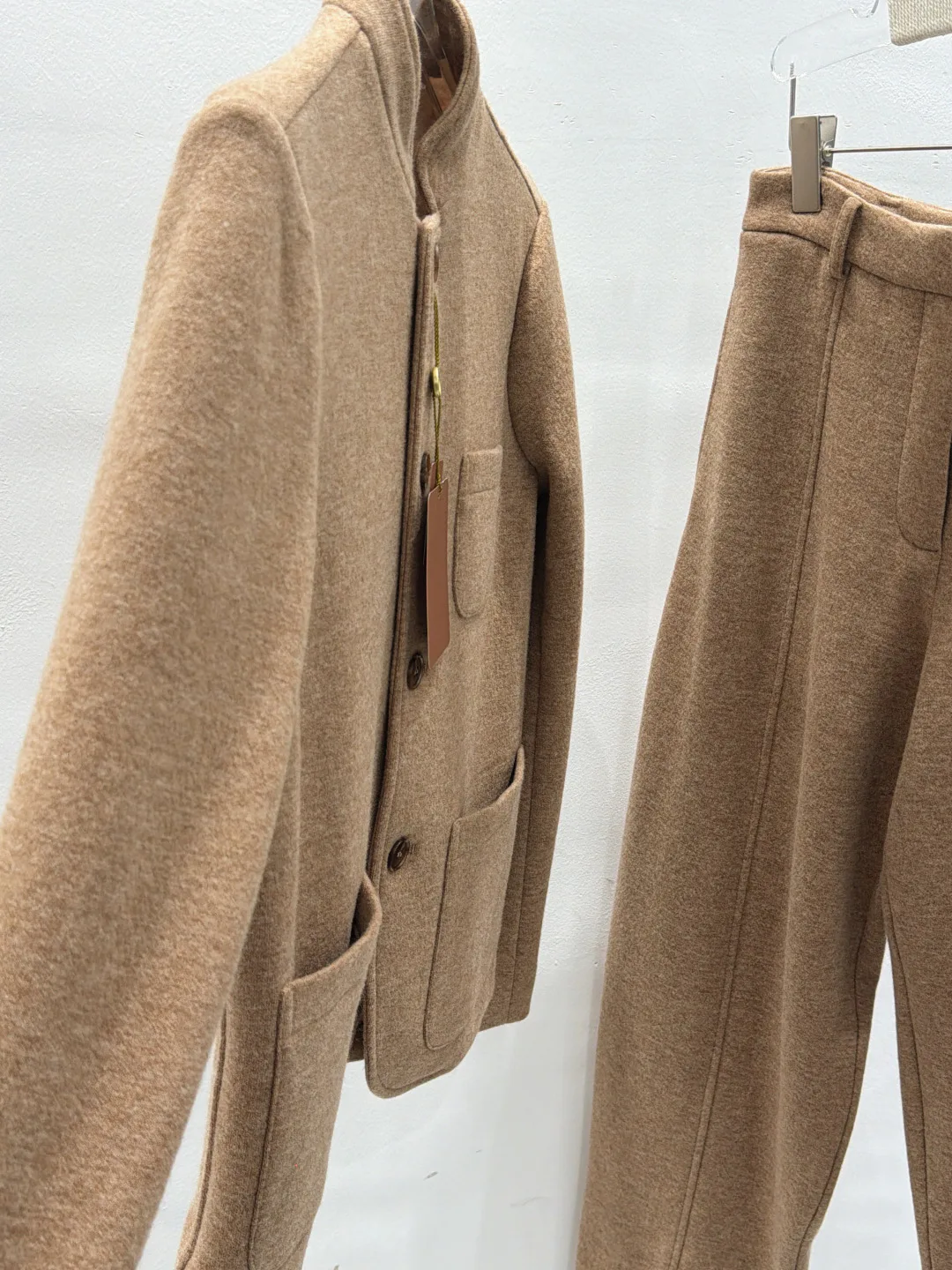 Women's Suits LORO PIANA 18225046