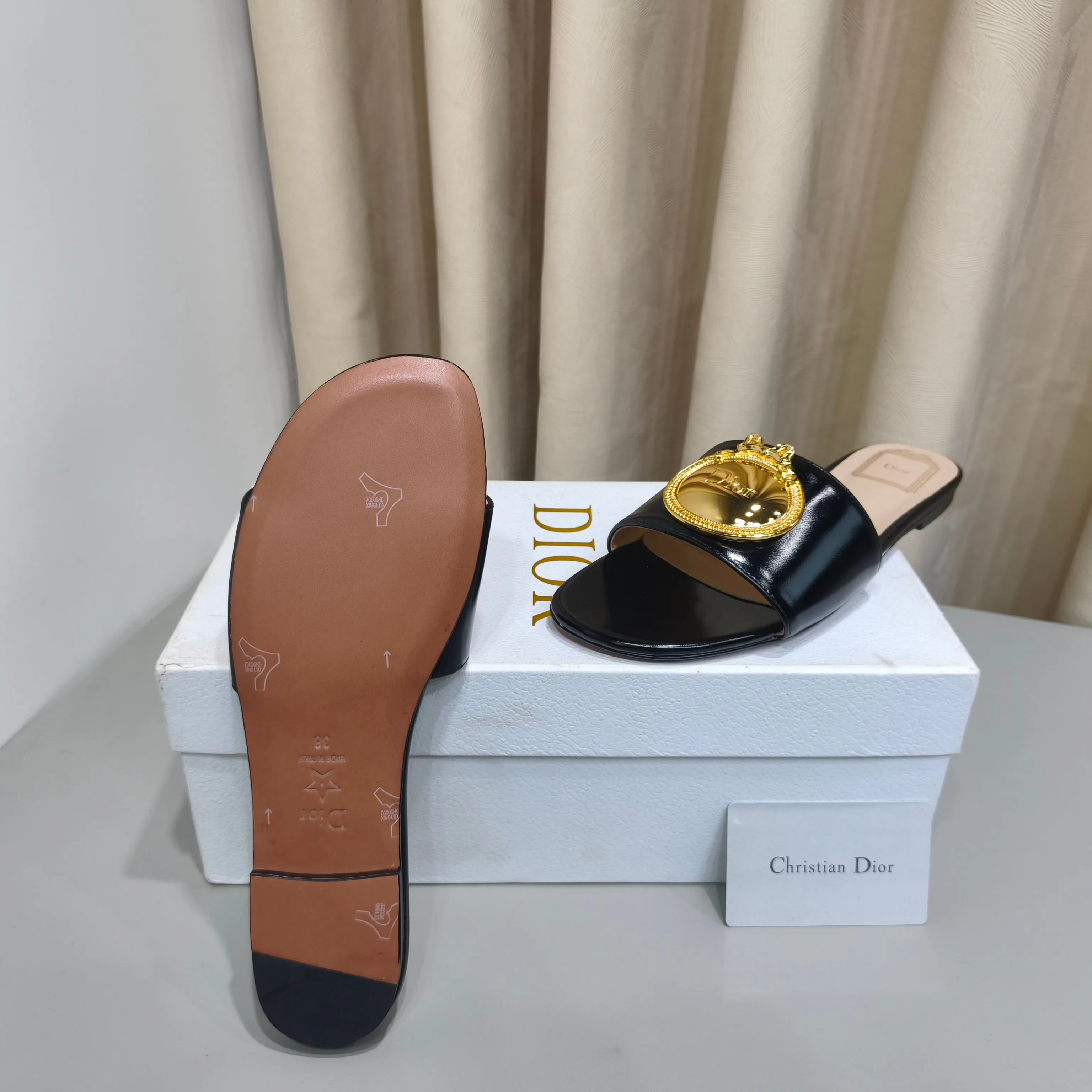 Women's Mules And Clogs CHRISTIAN DIOR 17988686