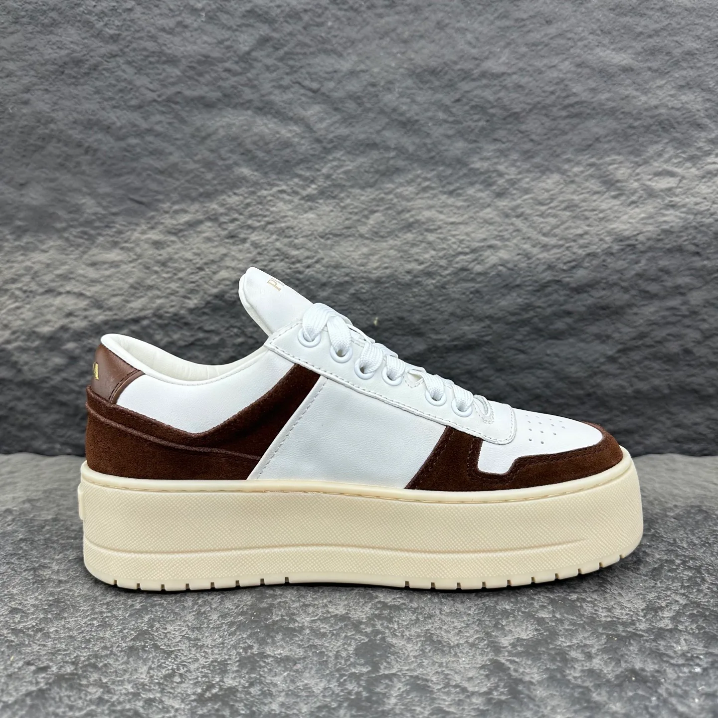 Men's Sneakers PRADA 18154155