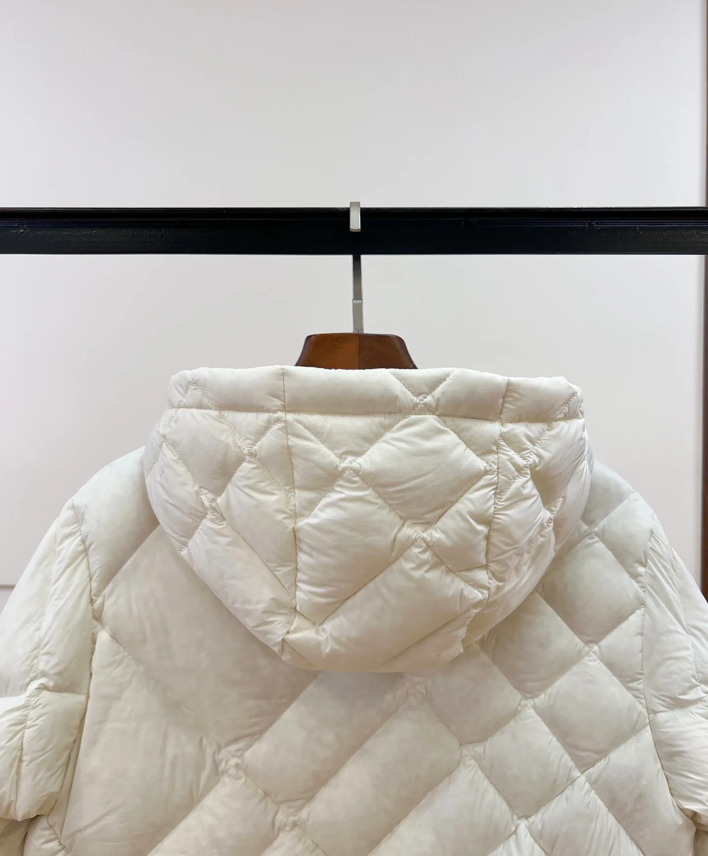 Women's Jackets And Down Jackets BURBERRY 17819550