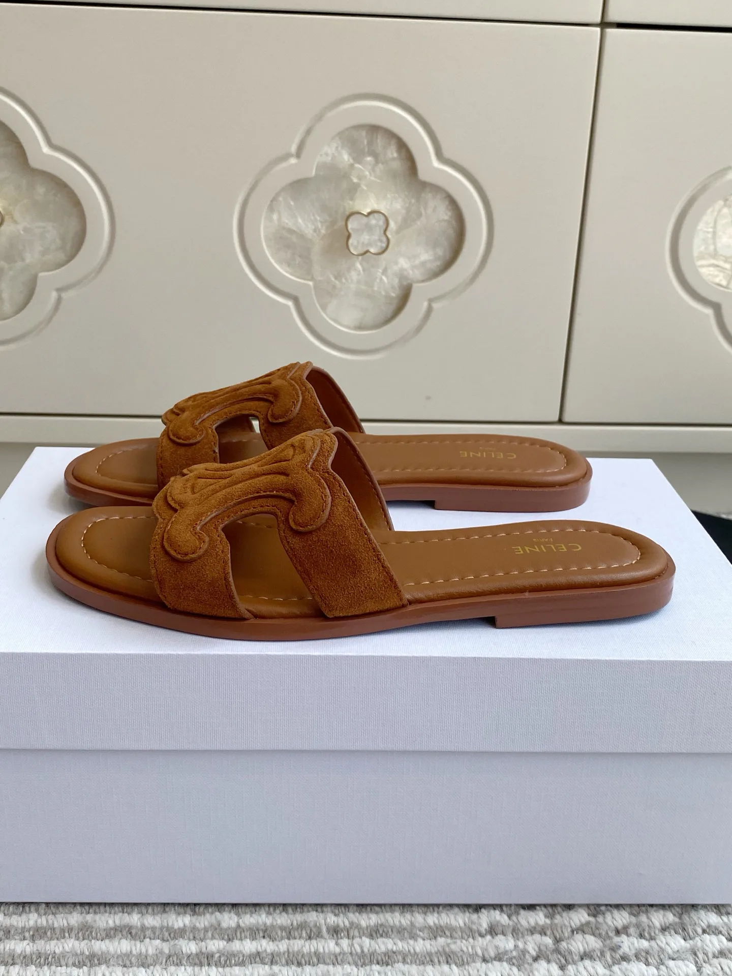 Women's Flip-Flops CELINE 17572138