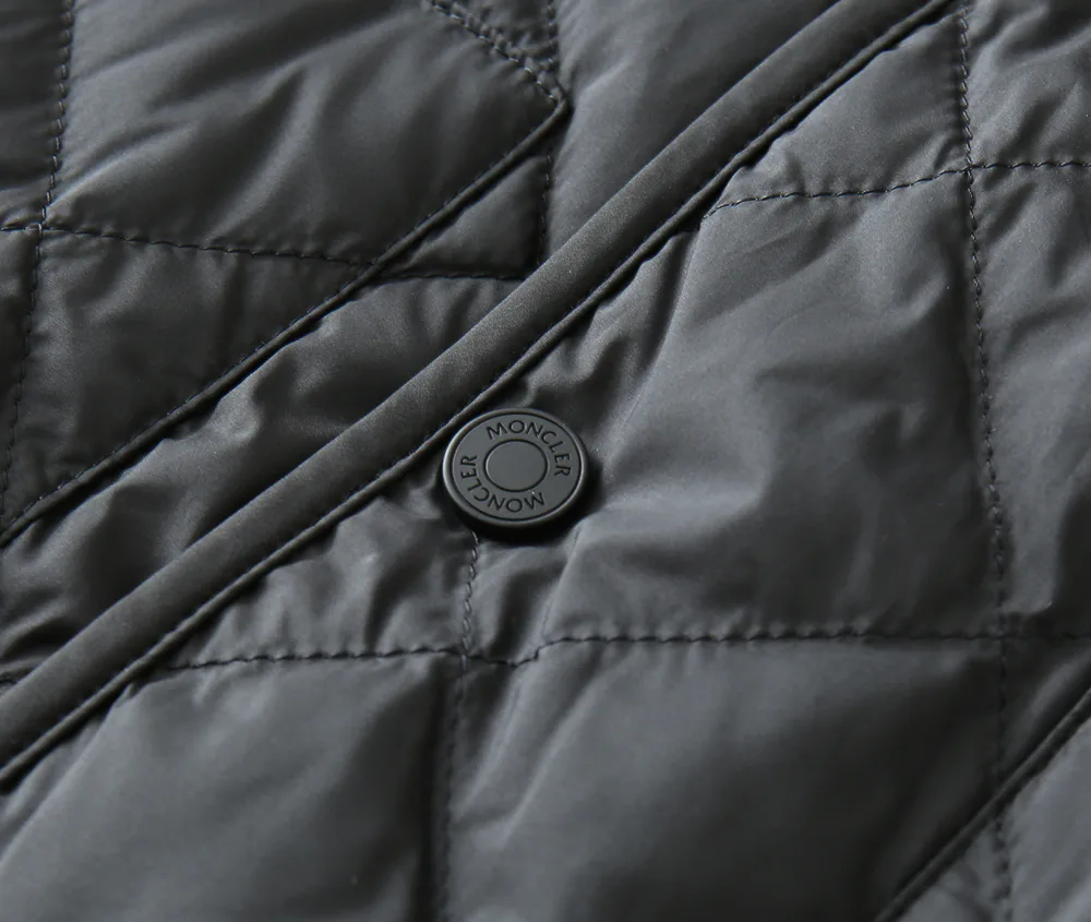 Women's Vests MONCLER 18188872