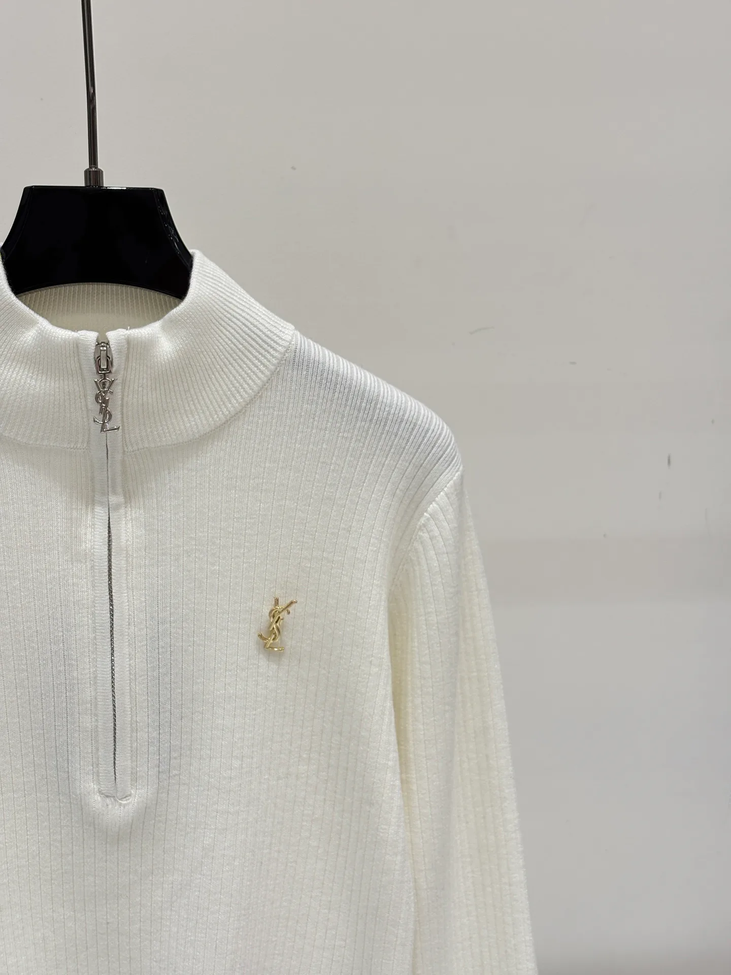 Women's Jumpers And Sweaters SAINT LAURENT 18057393