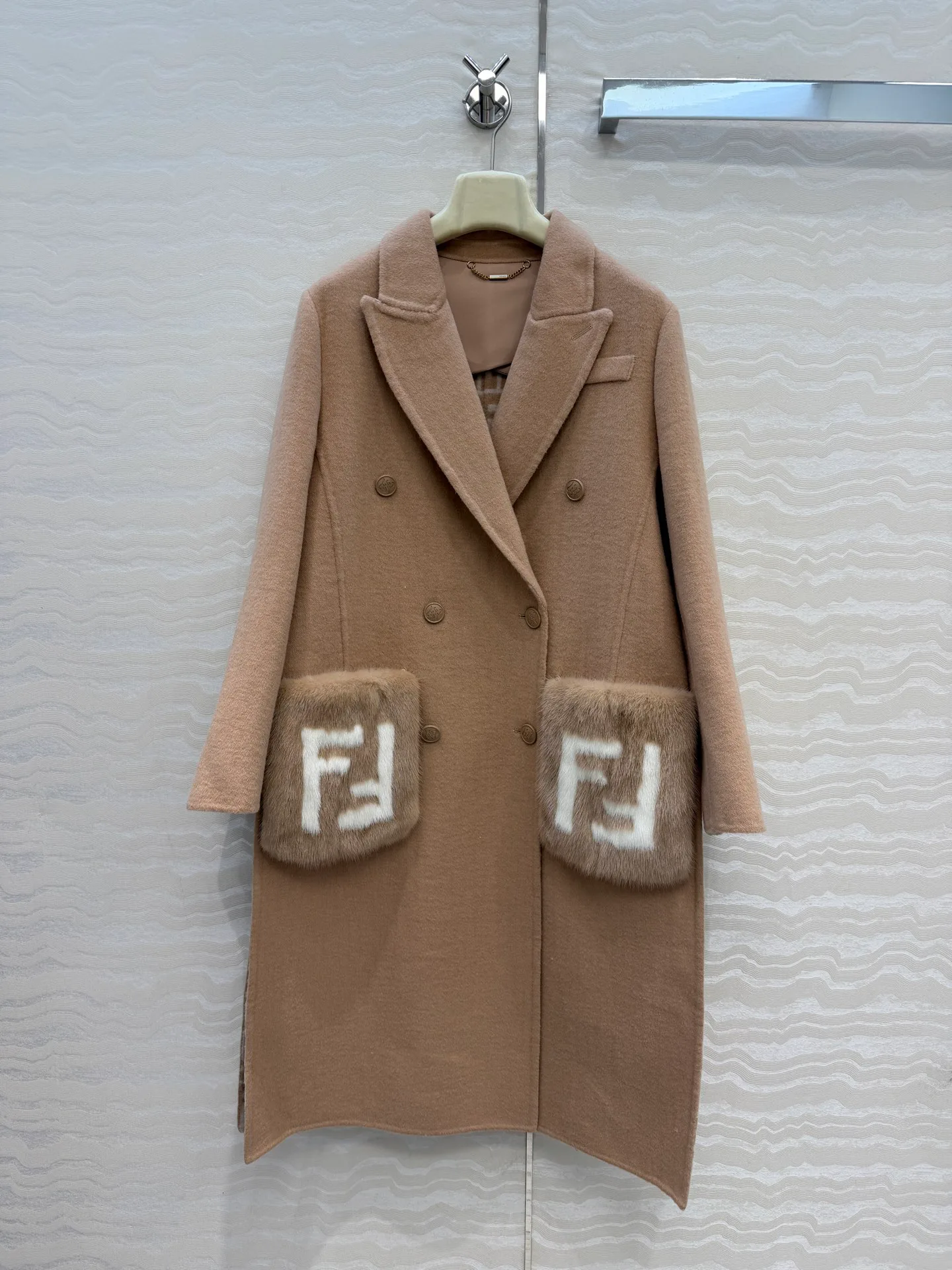 Women's Coats FENDI 18200678